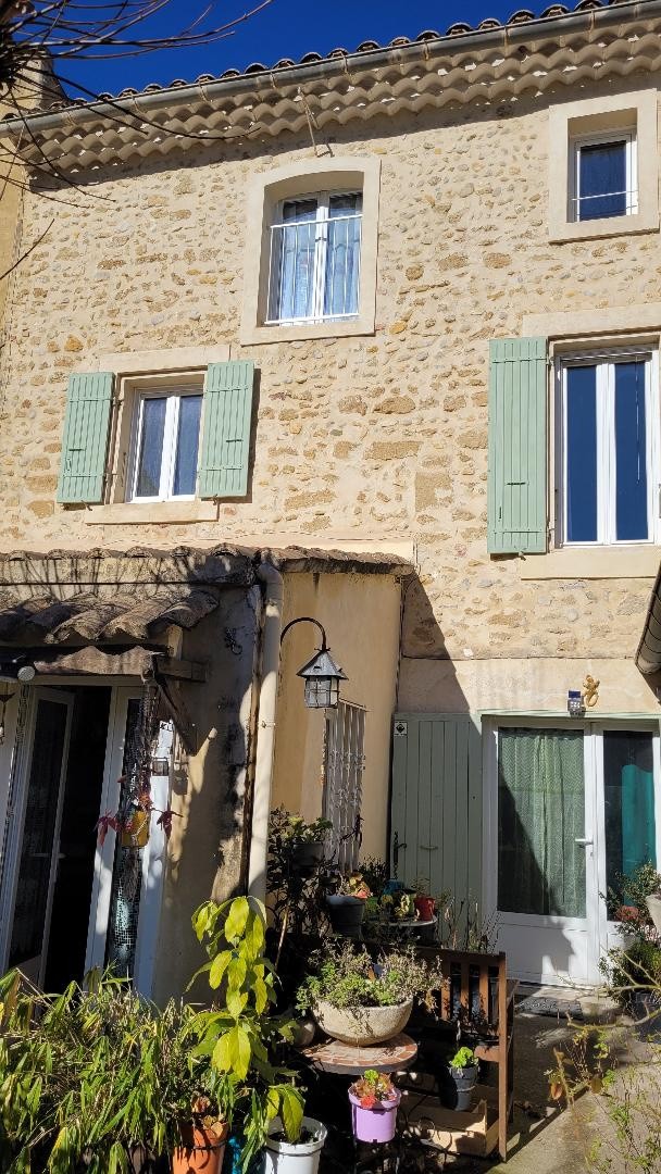 SAINTE CECILE LES VIGNES — photo 1