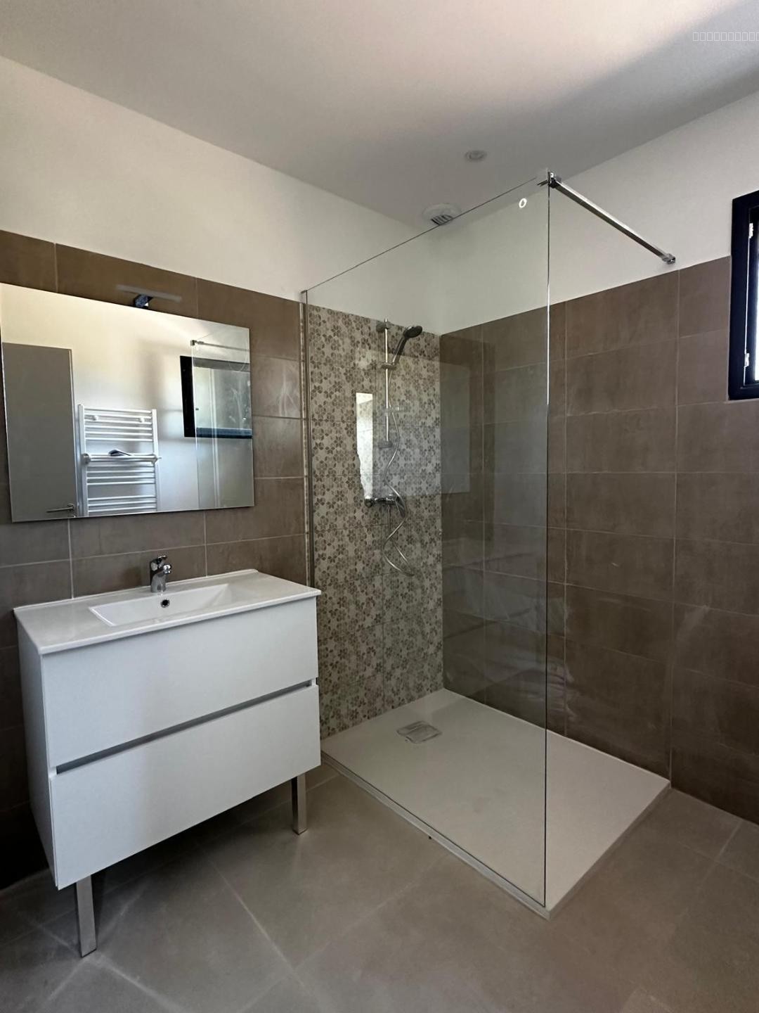Maison à vendre à Orange, 30,14 m², 4 pièces – photo 3 sur 4