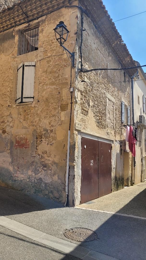 Bien immobilier à vendre à Camaret sur aigues, 55 m², 3 pièces – photo 1 sur 2