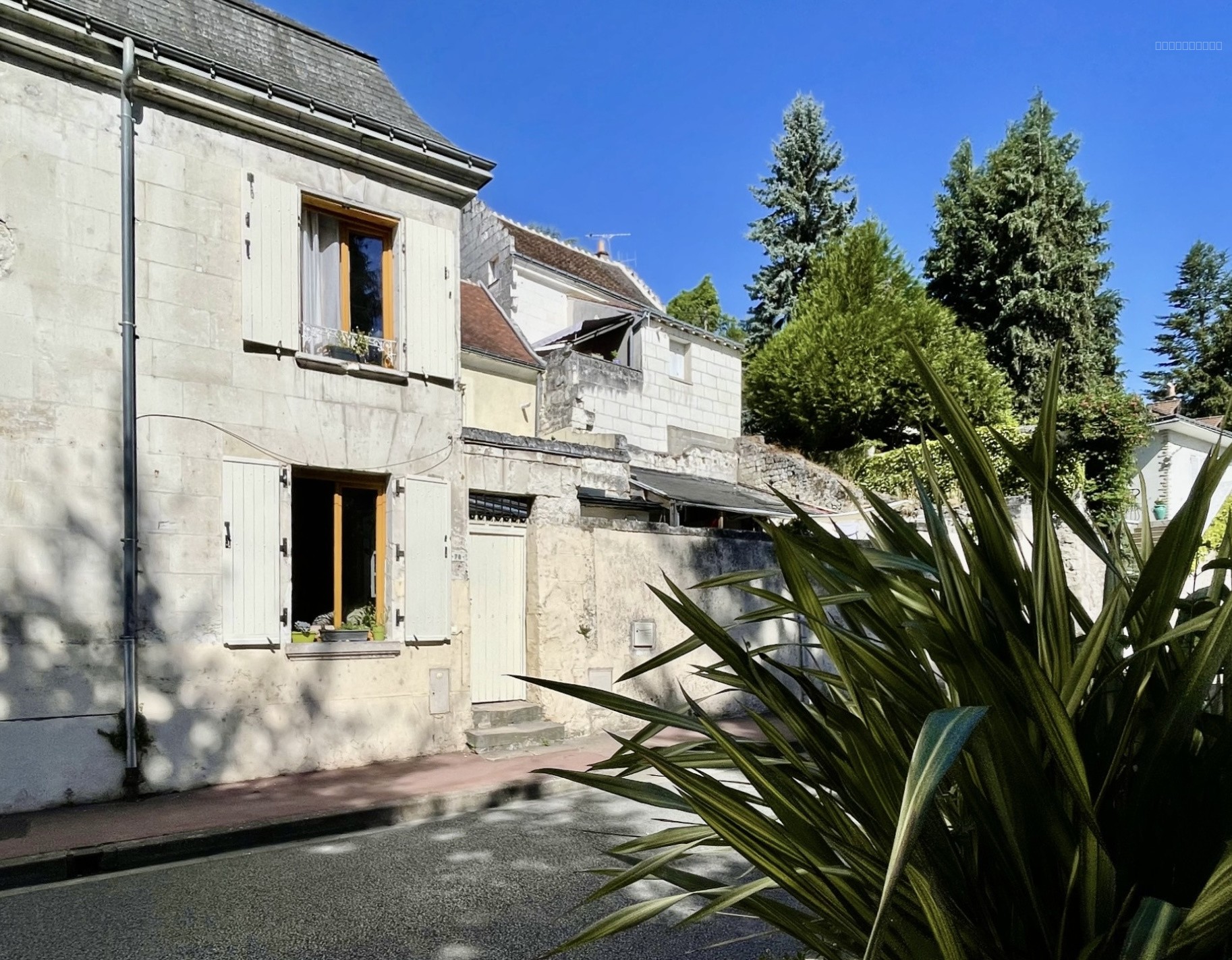 Maison à vendre à Loches, 83 m², 5 pièces – photo 1 sur 17