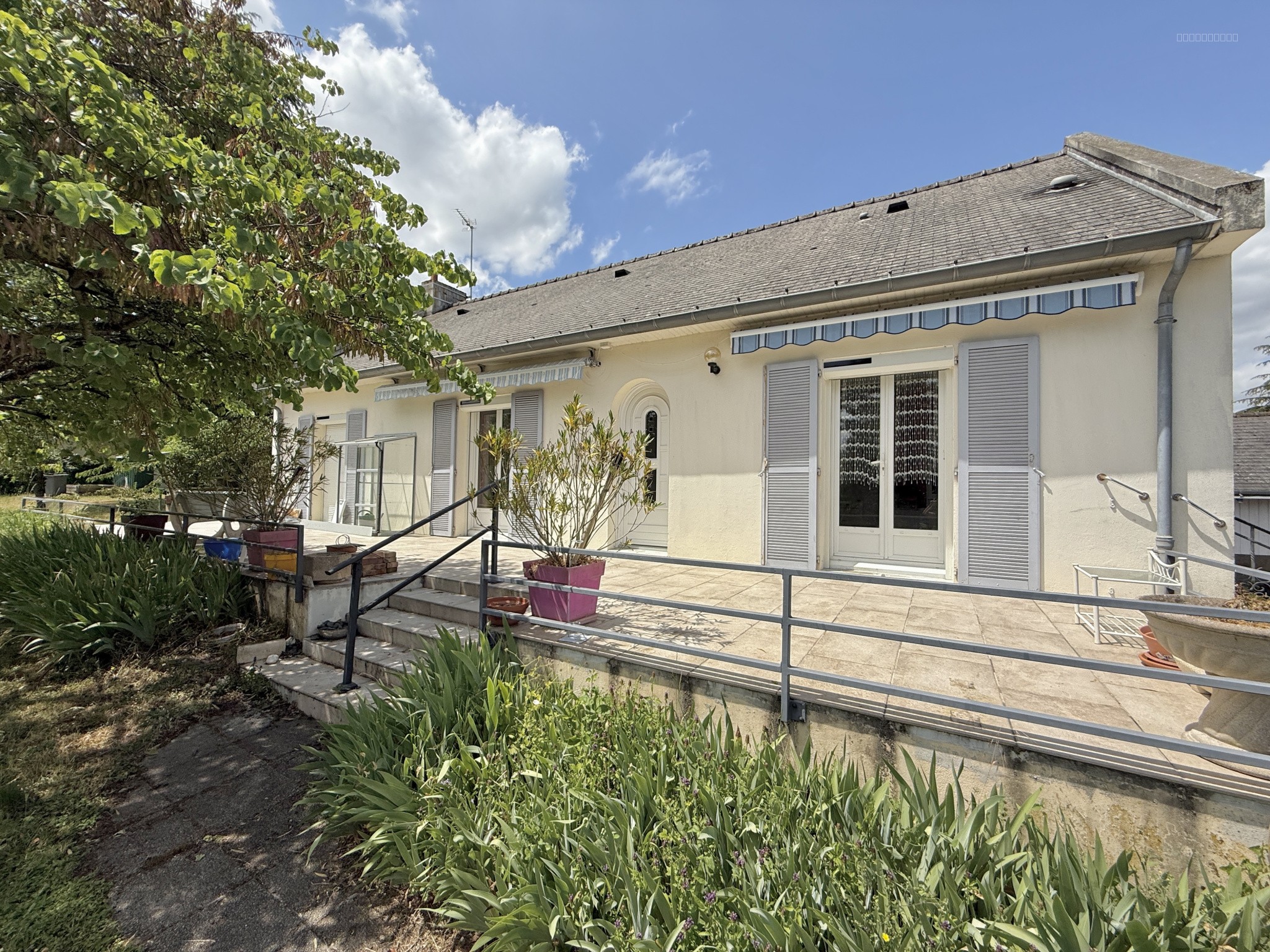 Maison à vendre à Veretz, 117 m², 6 pièces – photo 1 sur 11