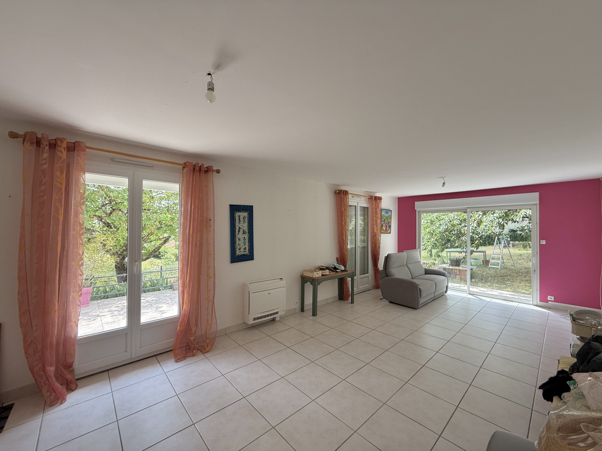 Maison à vendre à Veretz, 117 m², 6 pièces – photo 2 sur 11