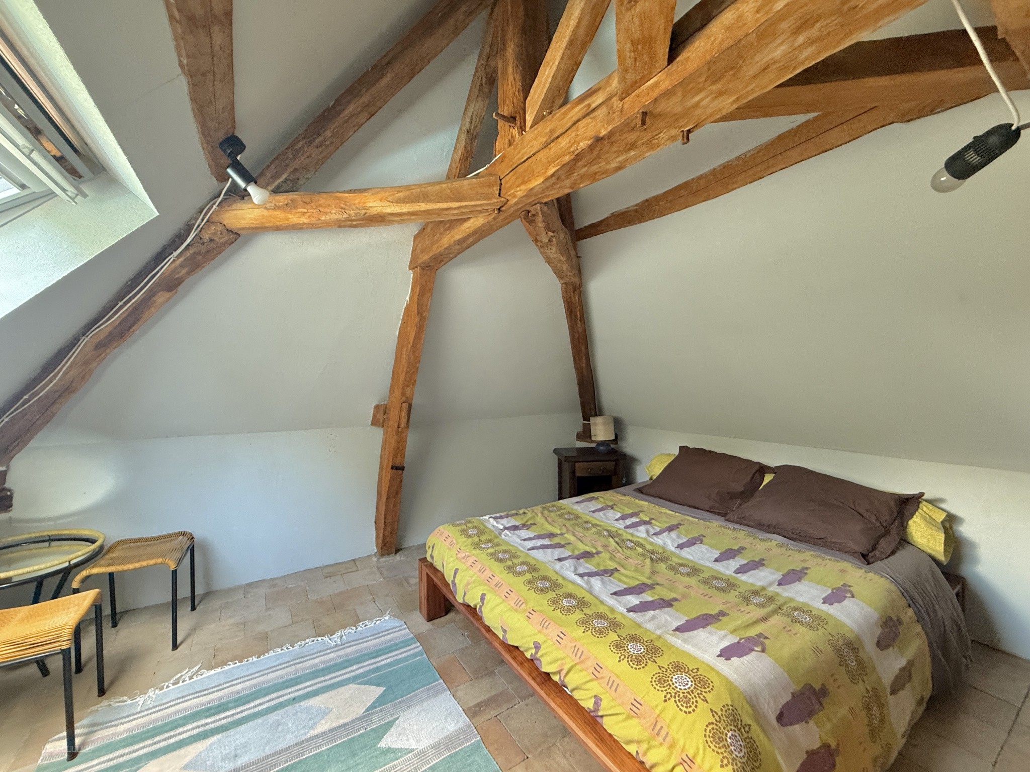 Maison de charme avec dépendance, 245 m2 habitables, terrain de 3897 m2 et quadruple garage   Artannes-sur-Ind — photo 10
