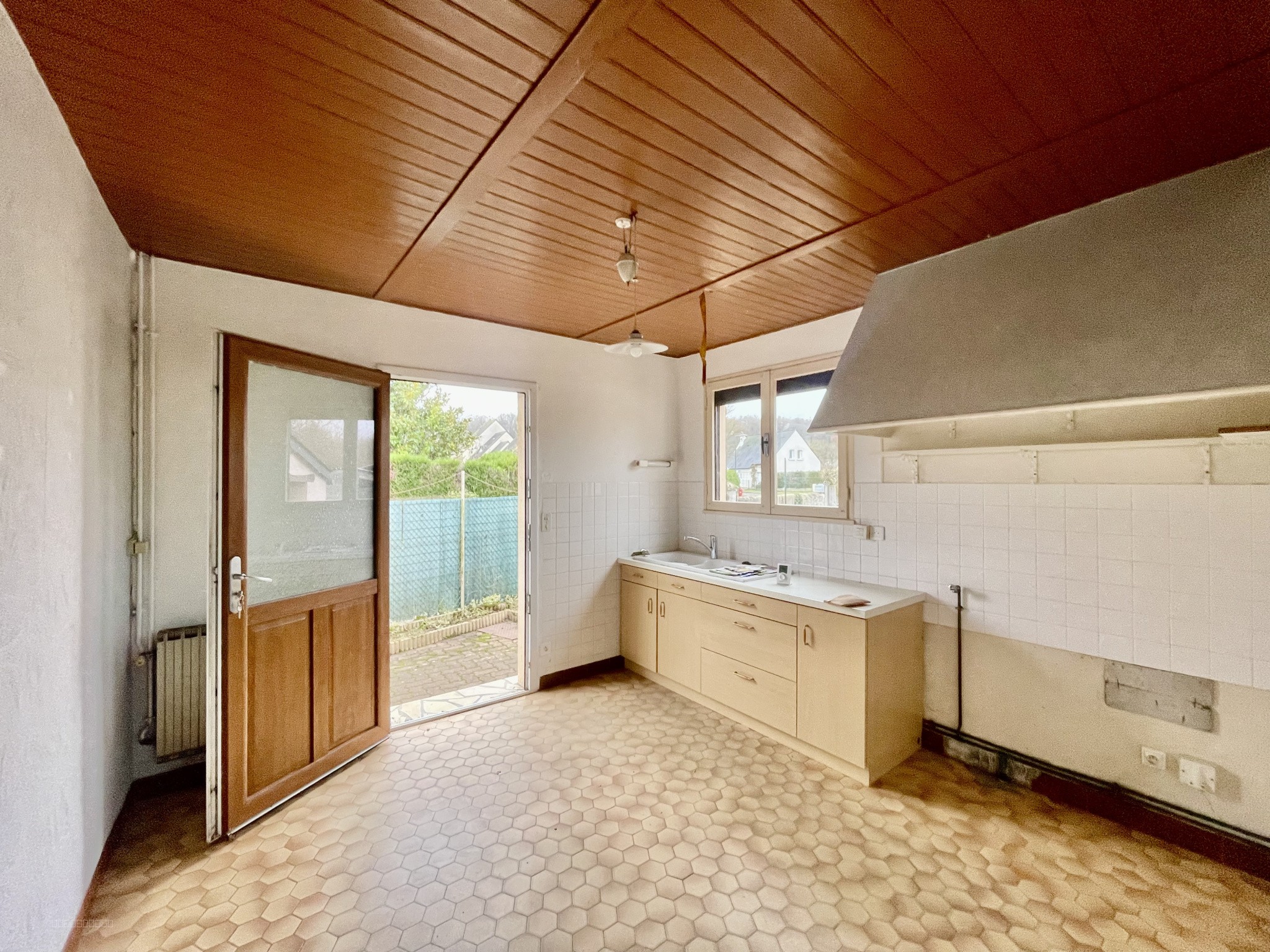 Maison à vendre à Veigne, 57 m², 3 pièces – photo 2 sur 13