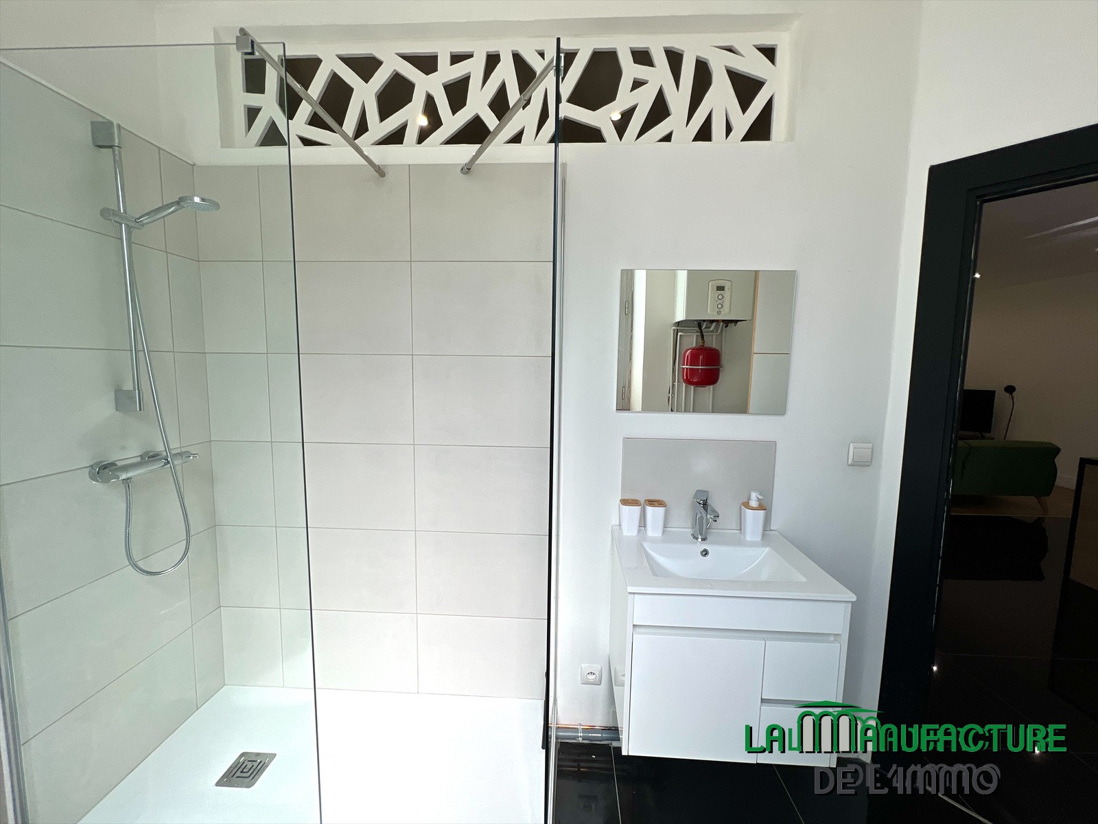 APPARTEMENT F5 - TRES BELLES PRESTATIONS - CHAVANELLE/ BAS FAURIEL — photo 15