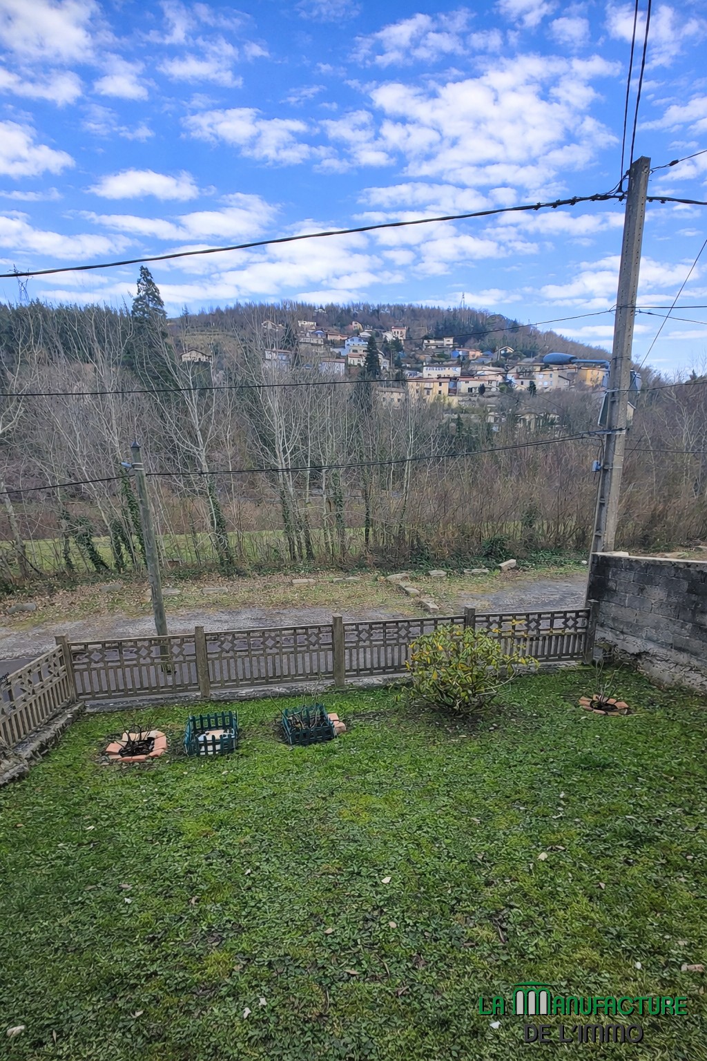 SAINT-ÉTIENNE   MAISON FAMILIALE SUR 3 NIVEAUX AVEC D'EXCELLENTE PERFORMANCE ÉNERGÉTIQUE — photo 15