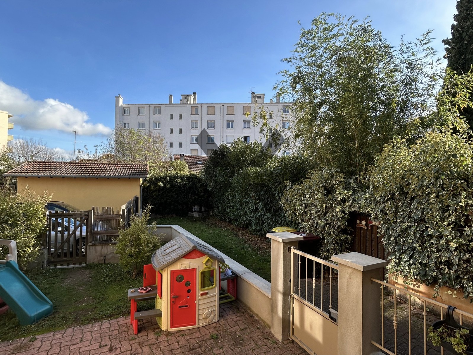 EXCLUSIVITE MANALEX IMMOBILIER - APPARTEMENT - 2 CHAMBRES - JARDIN - CAVE — photo 3