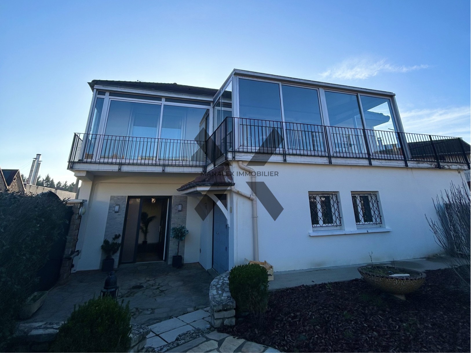 Maison à vendre à Bourg de thizy, 30,62 m², 9 pièces – photo 1 sur 20
