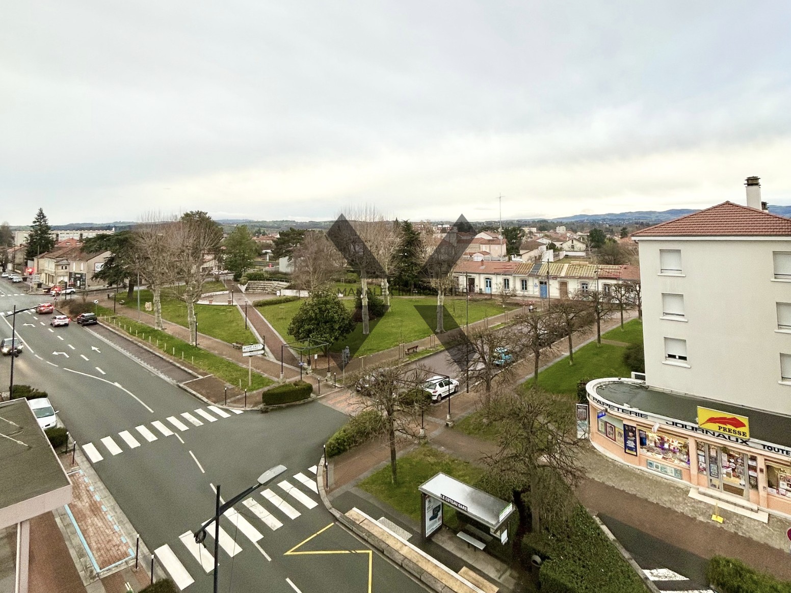 Appartement à aménager en Hypercentre de Roanne — photo 7