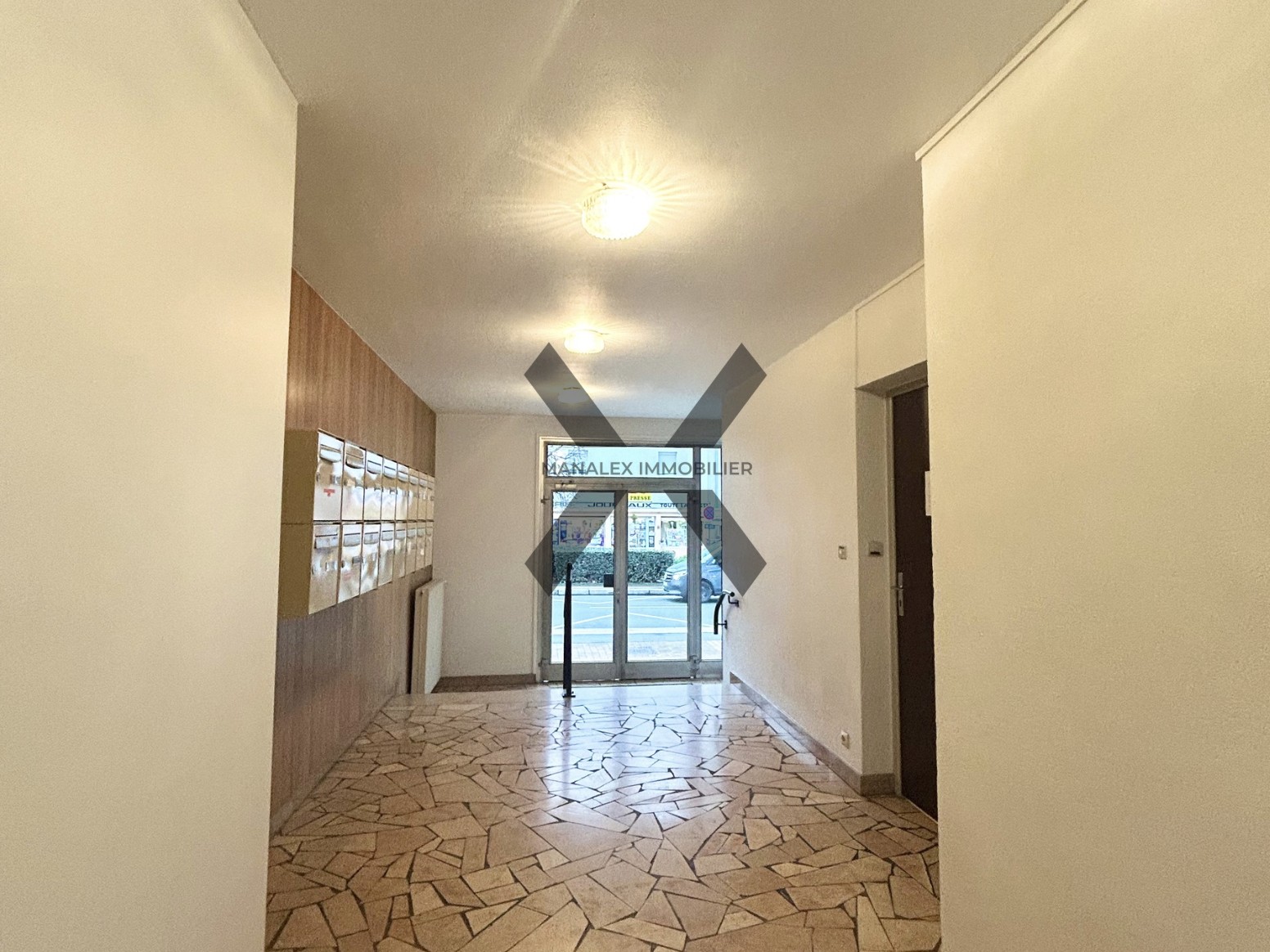 Appartement à aménager en Hypercentre de Roanne — photo 6