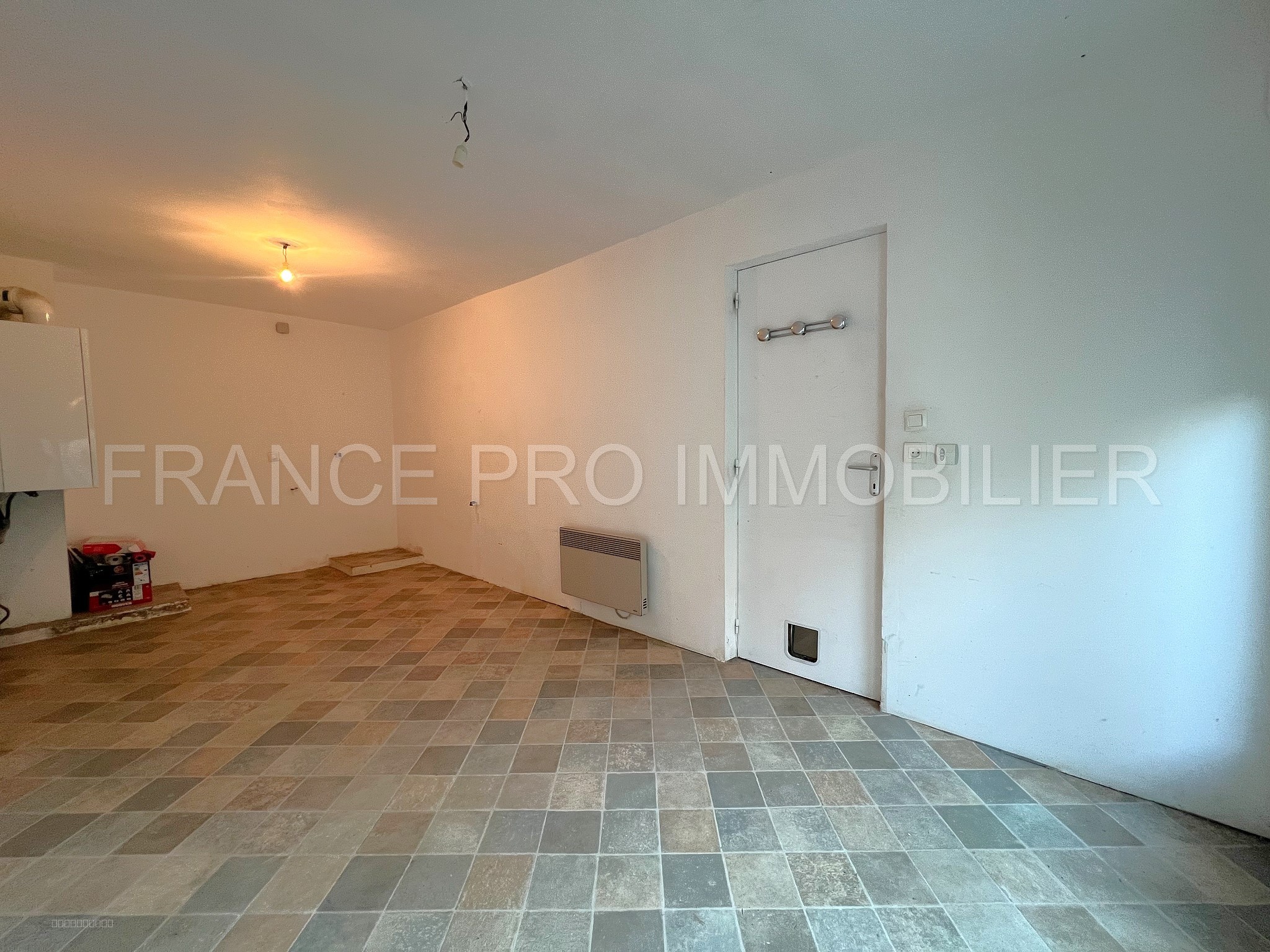 Maison avec cour idéalement située à Tourlaville — photo 14