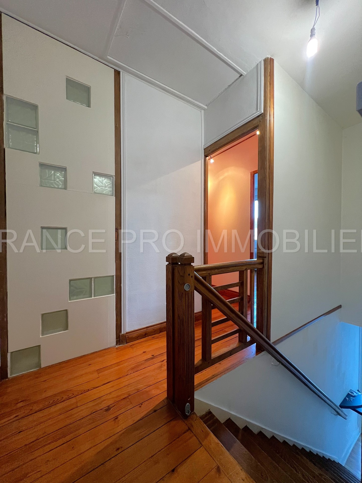 Maison avec cour idéalement située à Tourlaville — photo 12