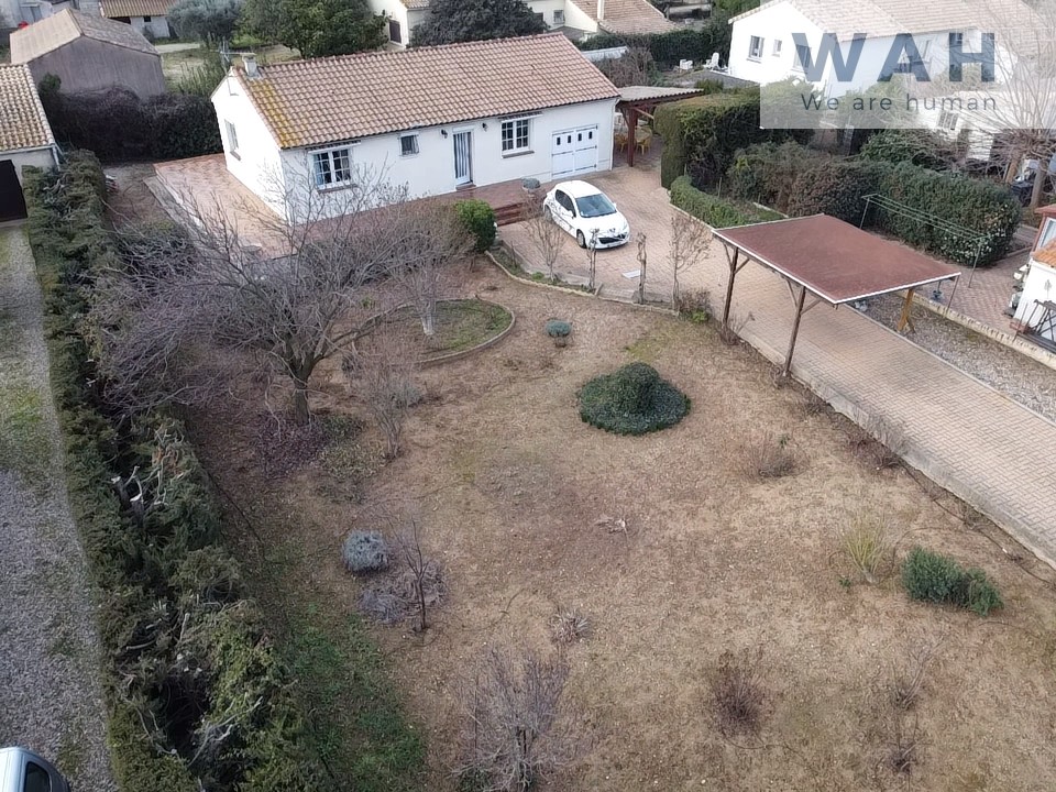Maison à vendre à Paulhan, 994 m², 3 pièces – photo 1 sur 13