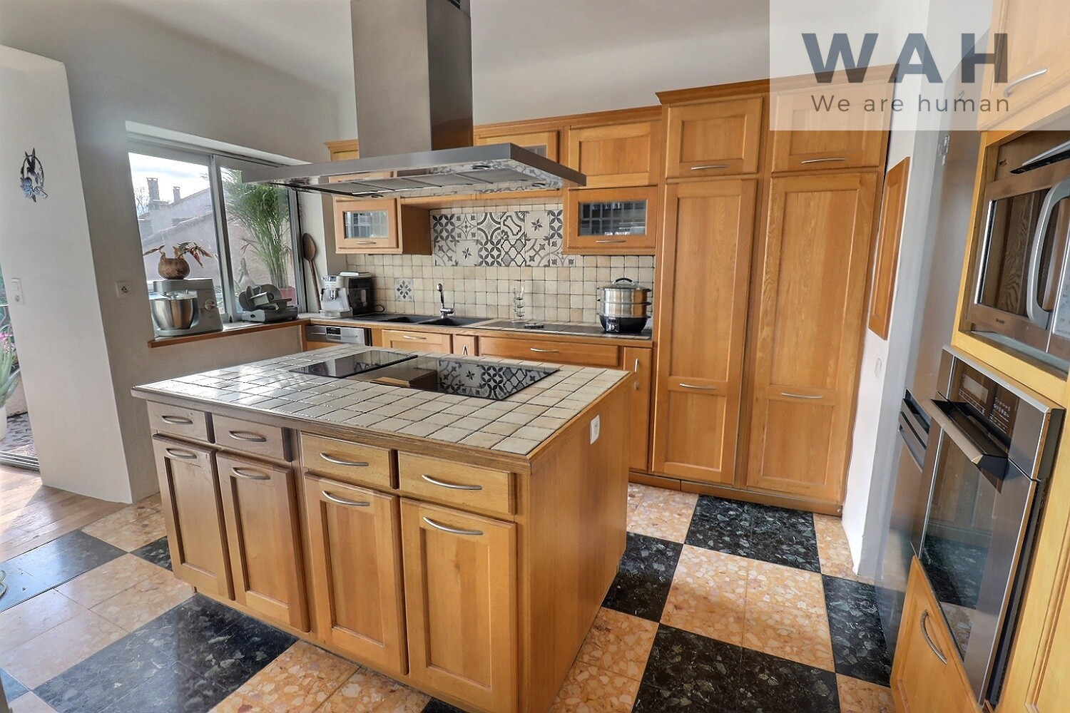 Maison à vendre à Plaissan, 25 m², 4 pièces – photo 2 sur 13