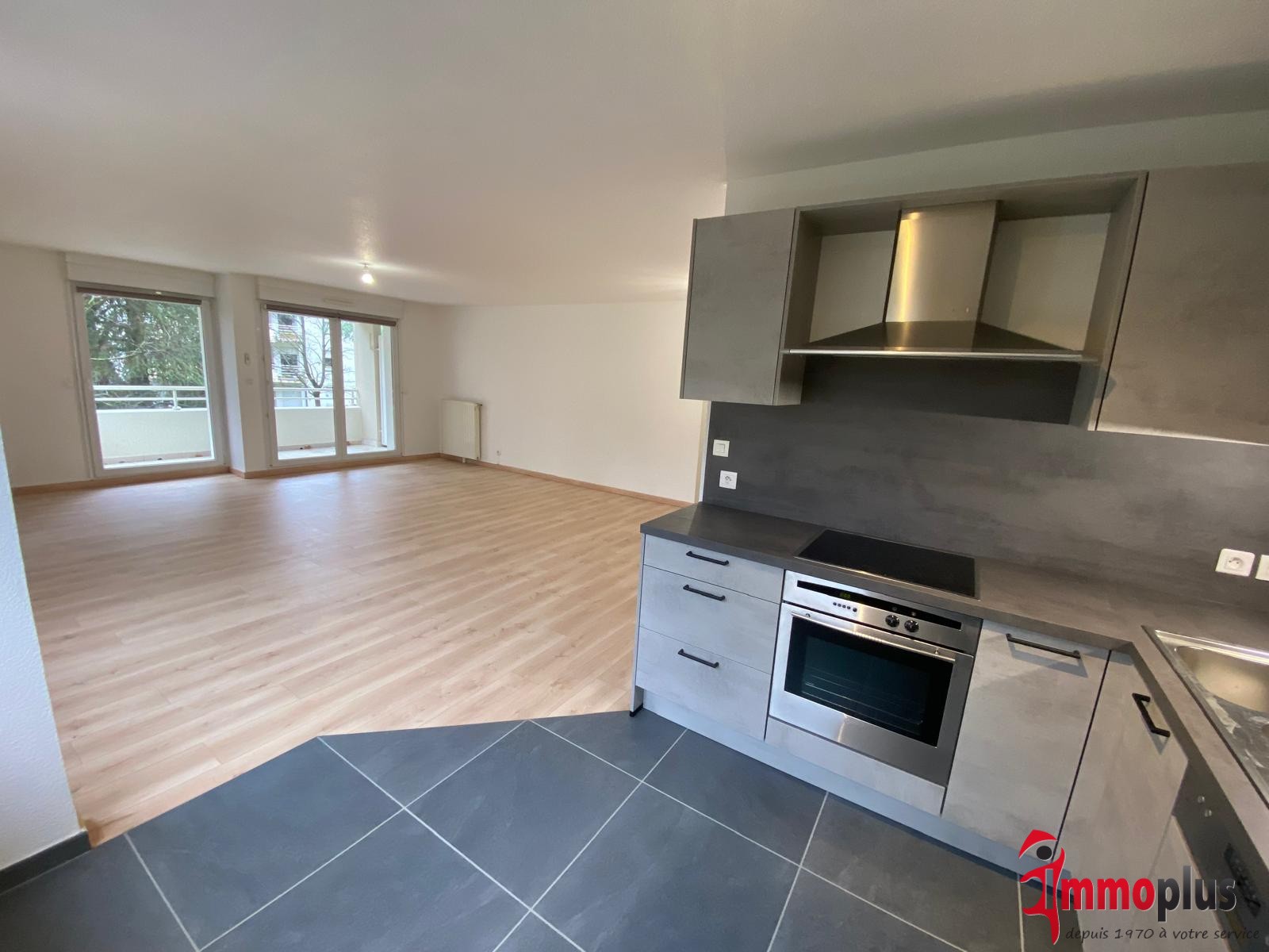 Appartement à vendre à St louis, 98,92 m², 3 pièces – photo 1 sur 11