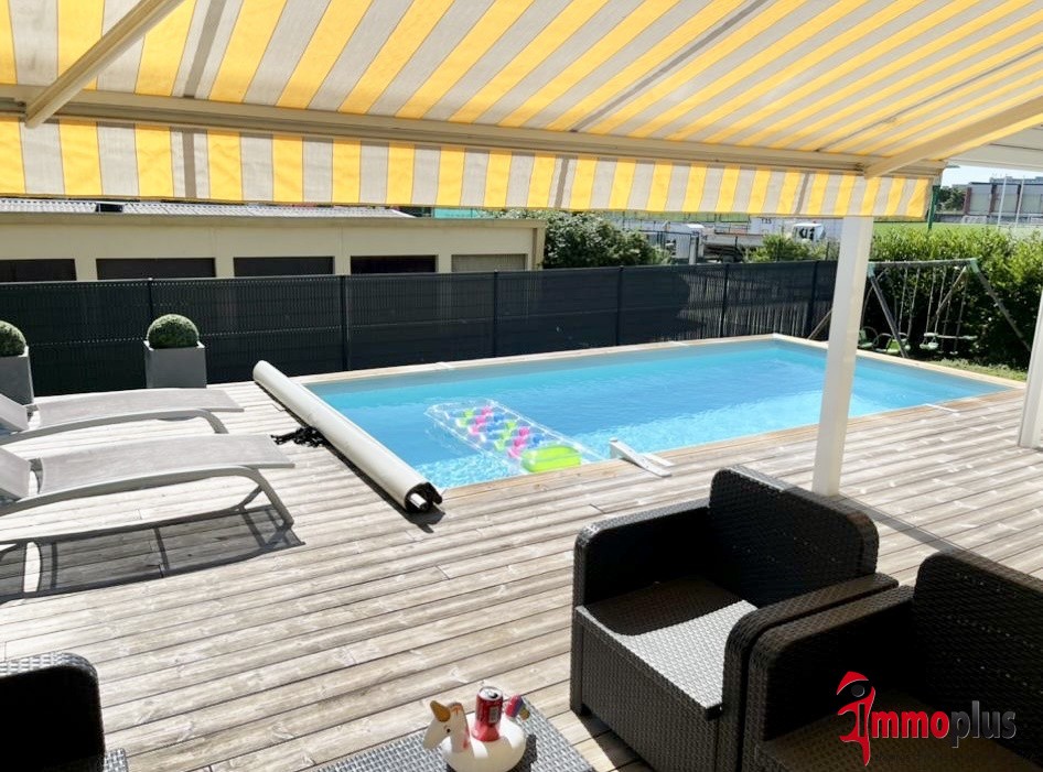 Maison à vendre à Huningue, 120 m², 6 pièces – photo 3 sur 12