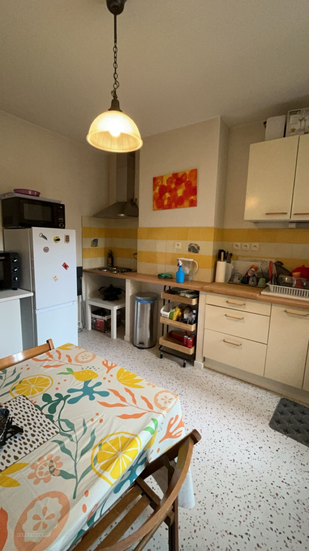 Ensemble immobilier composé de deux bâtiments avec 3 logements et un local commercial — photo 6