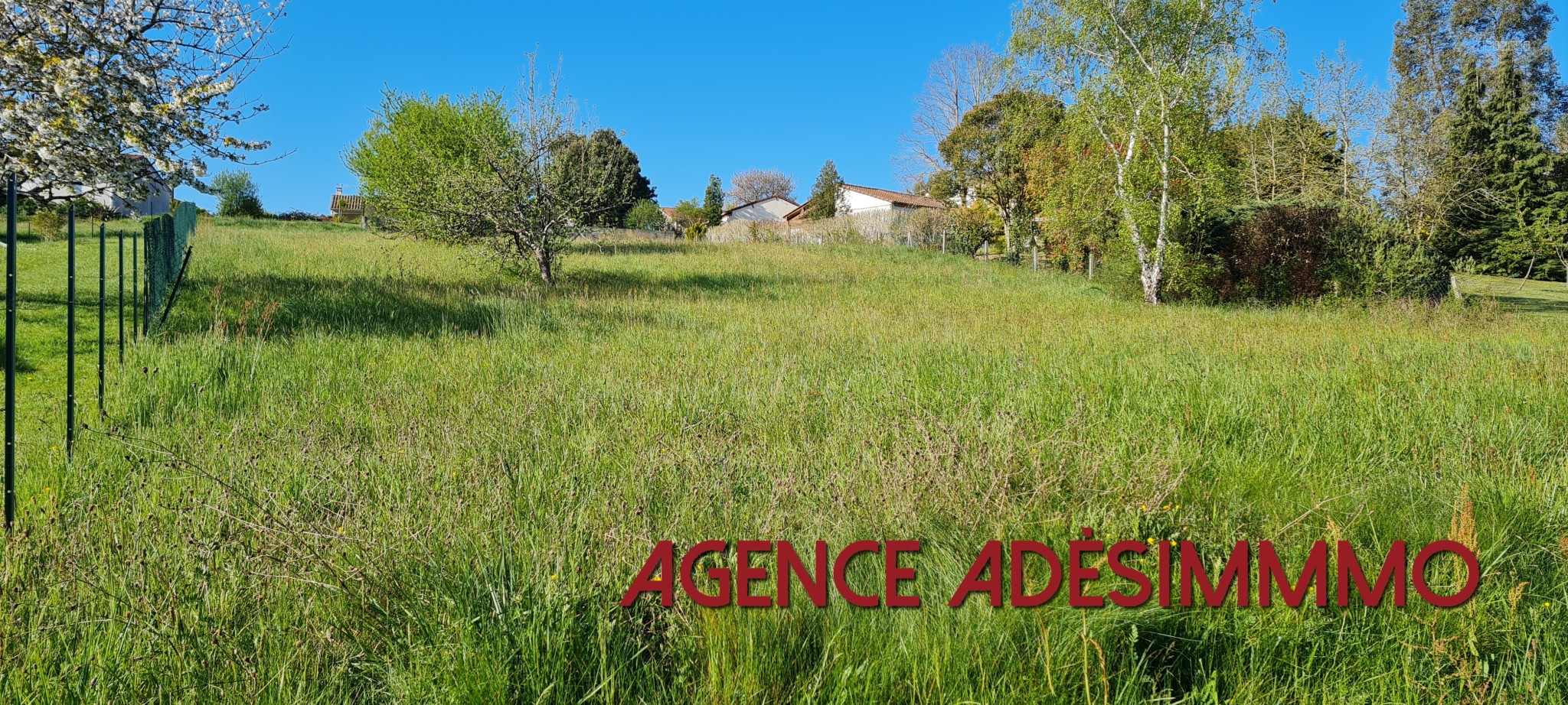 Terrain à vendre à Lezat sur leze, 1 961 m² – photo 1 sur 4