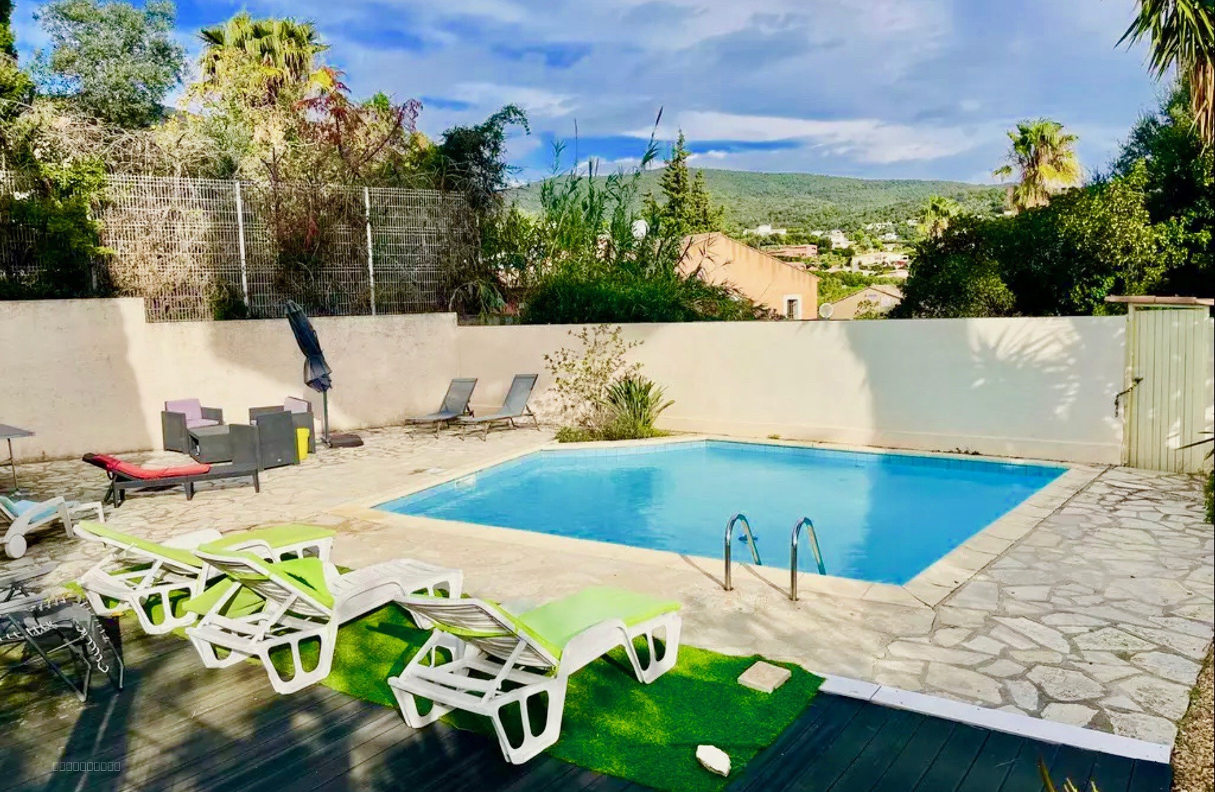 Maison à vendre à Cavalaire sur mer, 240 m², 9 pièces – photo 2 sur 20