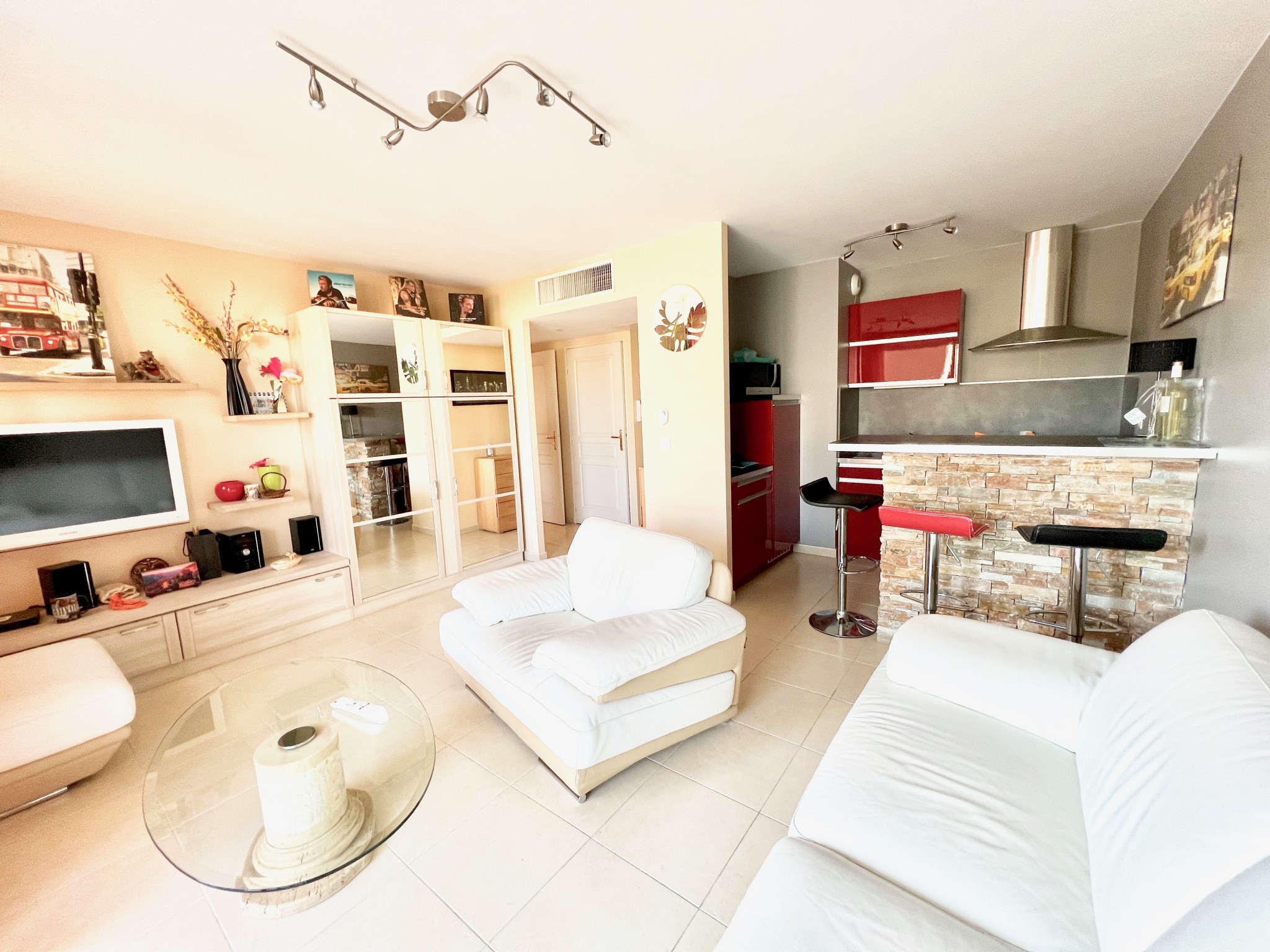 Appartement à vendre à Cavalaire sur mer, 40 m², 2 pièces – photo 1 sur 7