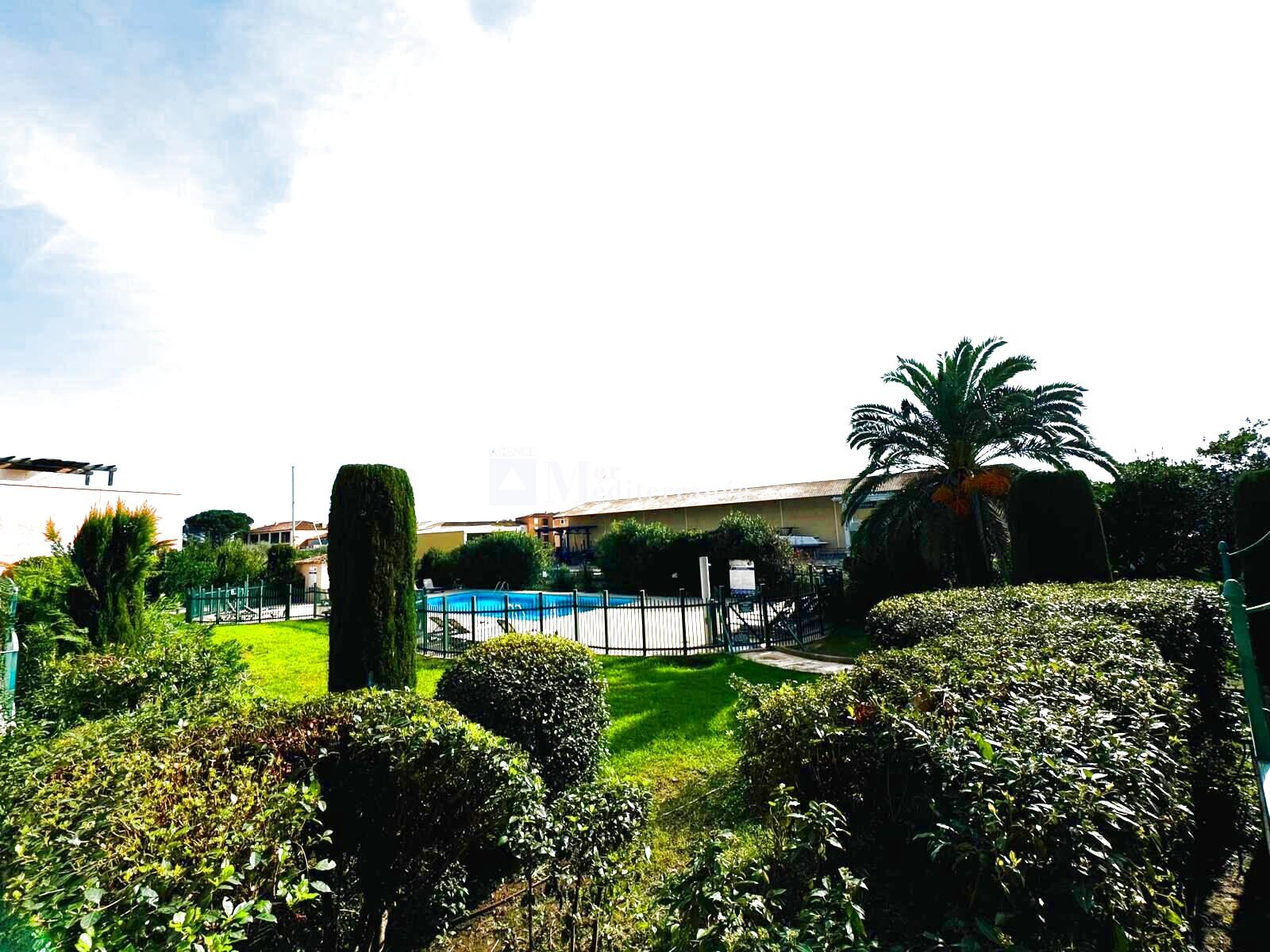 À Port Grimaud, Grand appartement avec terrasse à acheter — photo 12