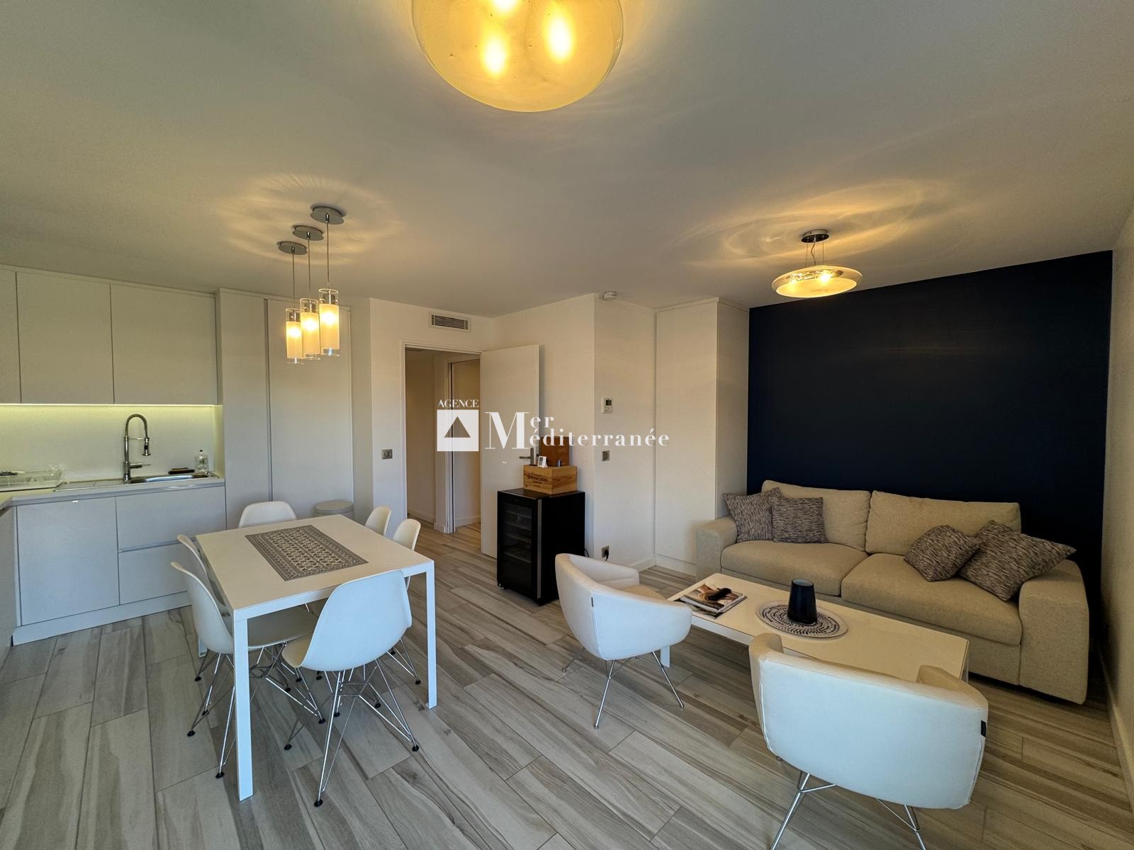 Fonds de commerce à vendre à Grimaud, 100 m² – photo 2 sur 15