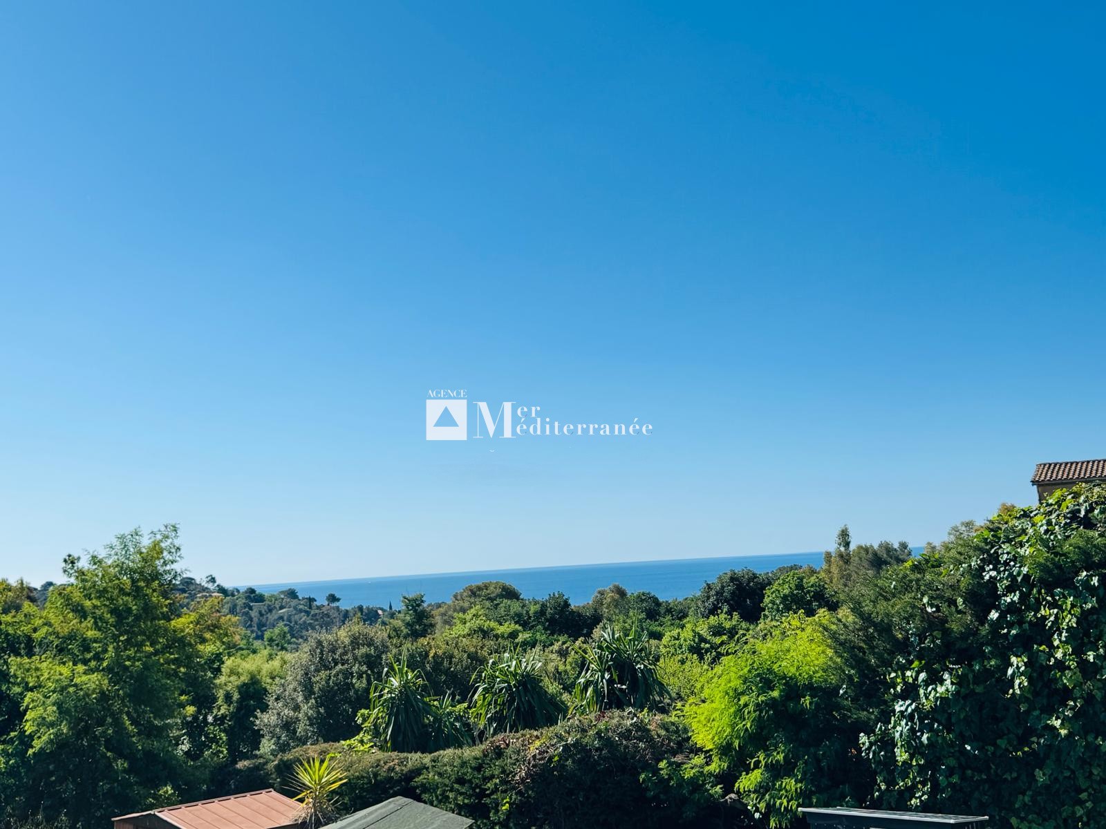 Maison à vendre à La croix valmer, 120 m², 5 pièces – photo 1 sur 1