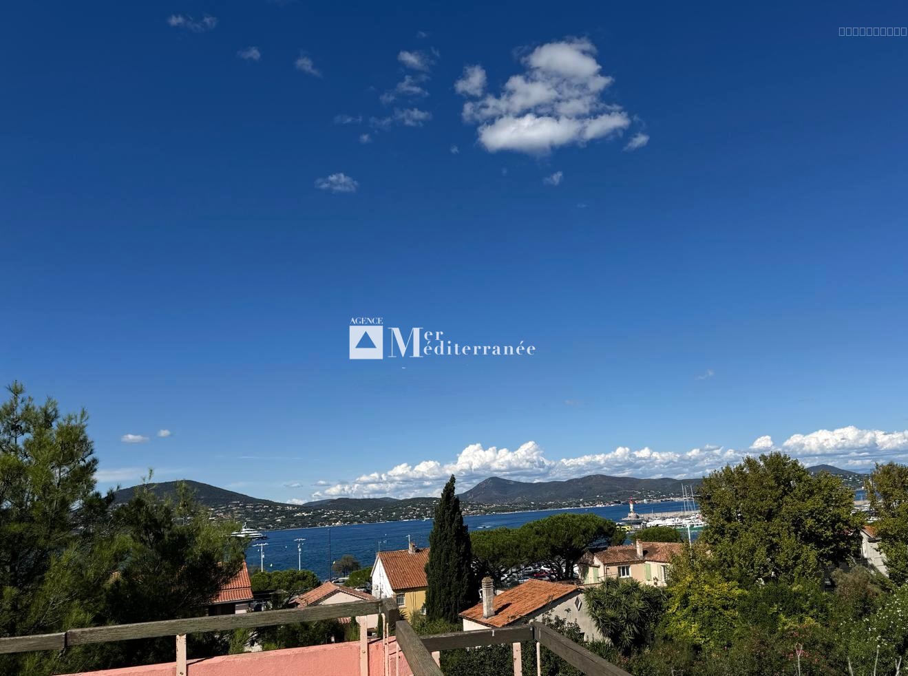 À VENDRE - ENTREPRISE DE NETTOYAGE - GOLFE DE SAINT-TROPEZ — photo 1