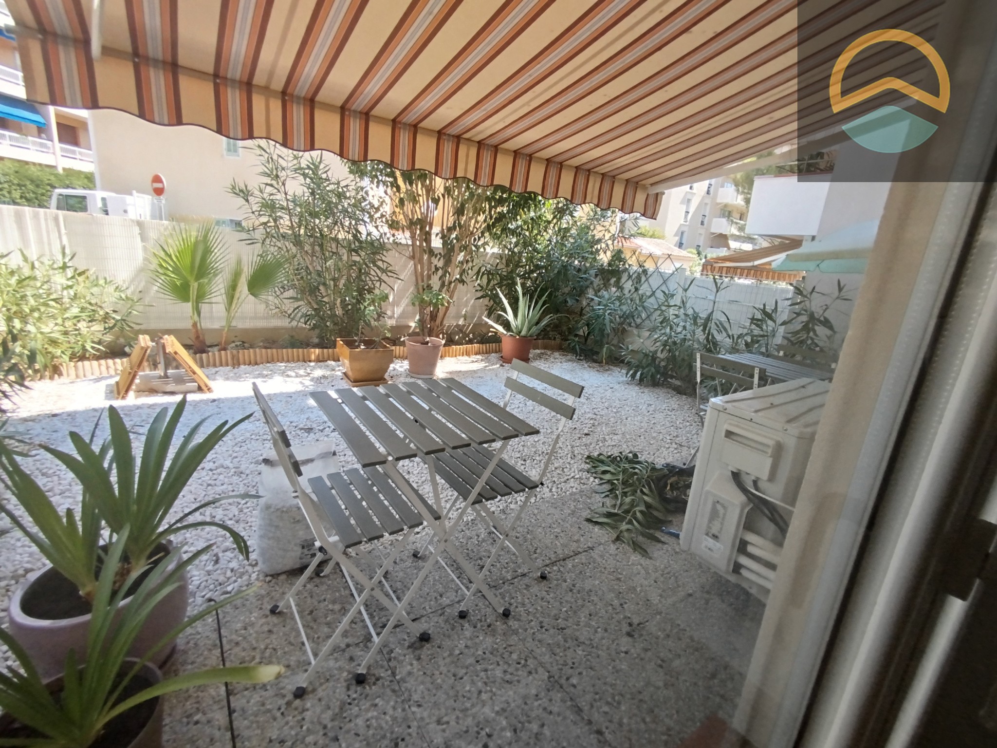 Appartement à vendre à Hyeres, 66,38 m², 3 pièces – photo 1 sur 6