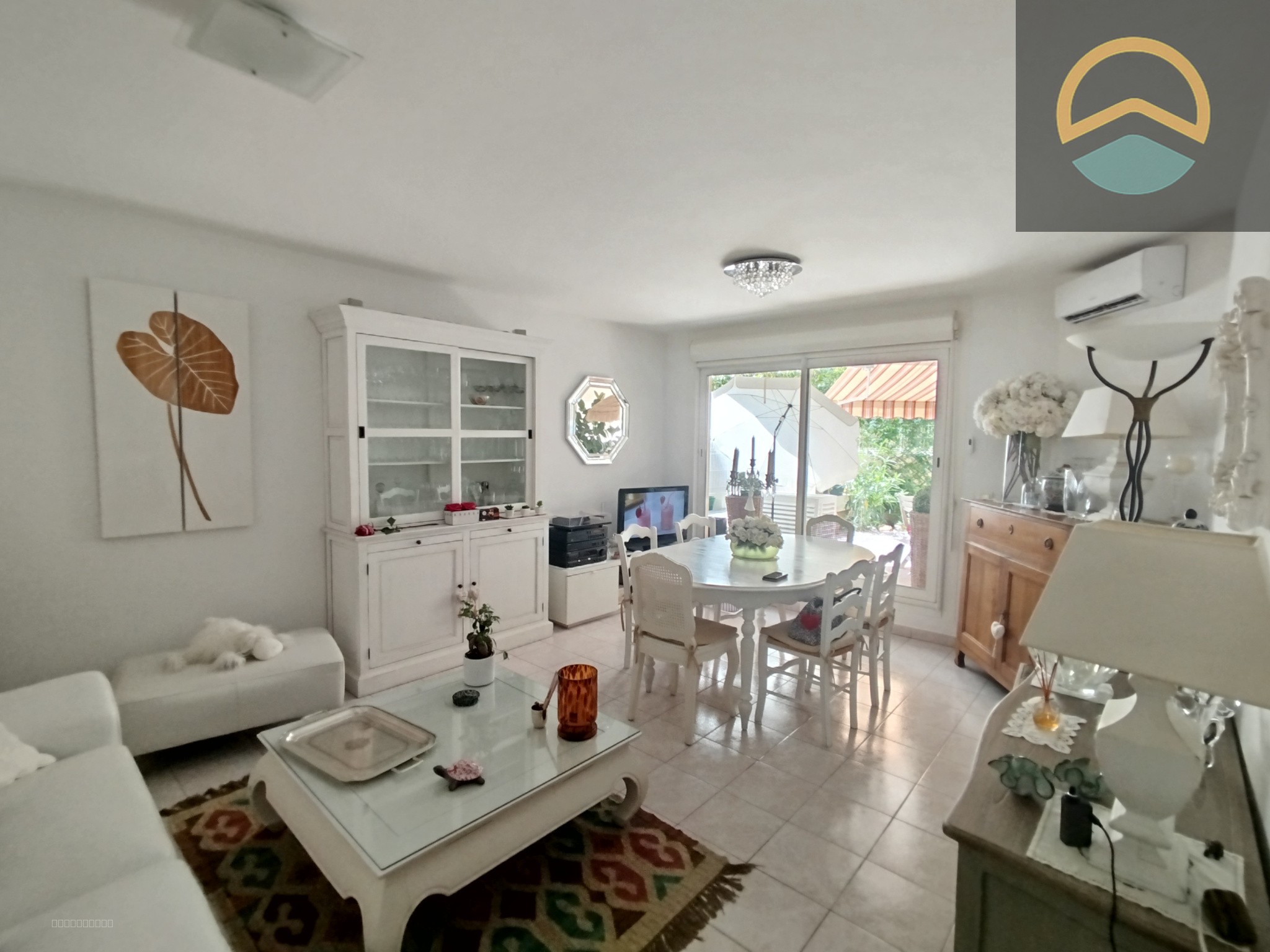 Appartement à vendre à Hyeres, 66,38 m², 3 pièces – photo 2 sur 6