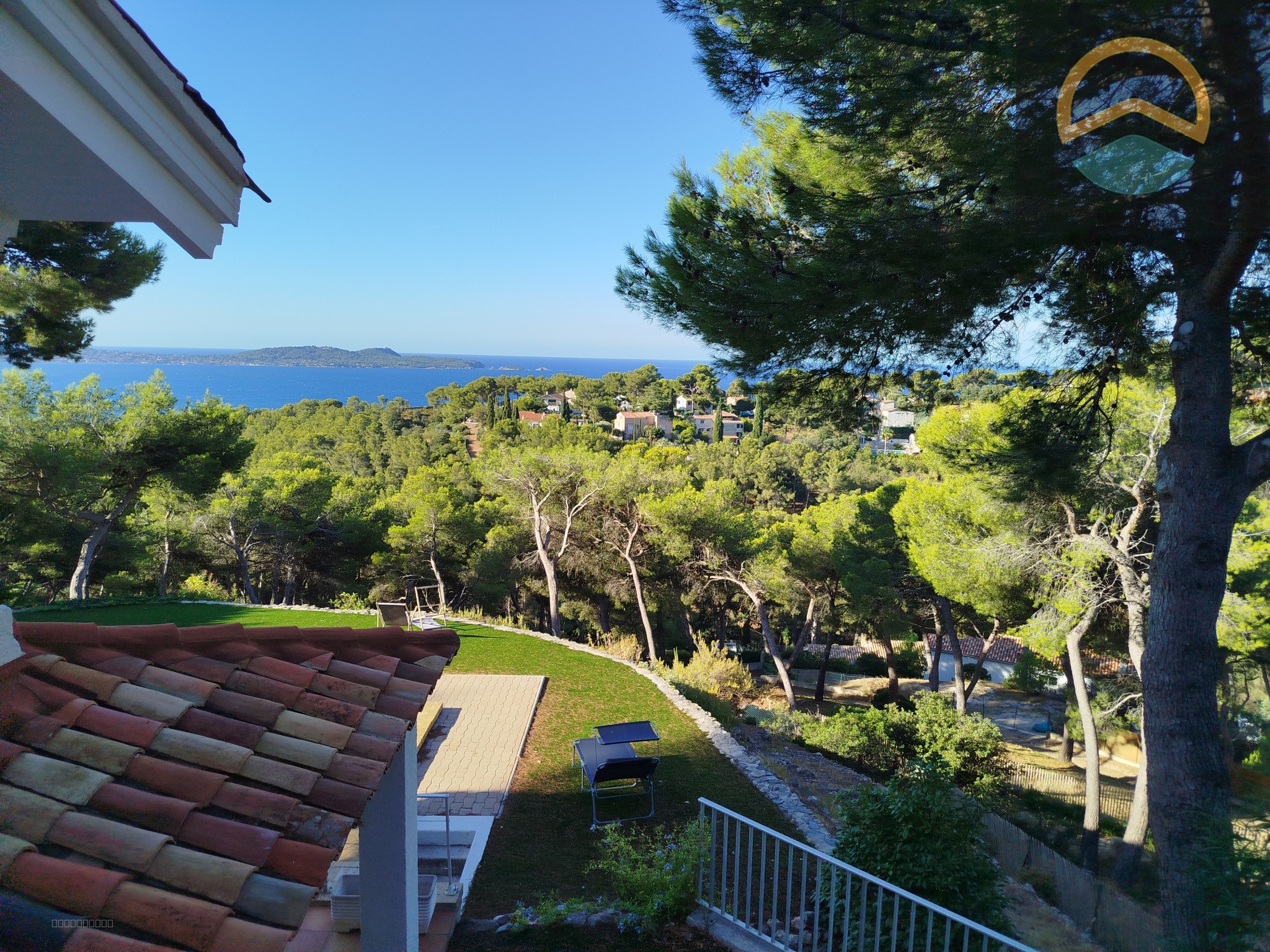 VILLA VUE MER MONT DES OISEAUX — photo 4