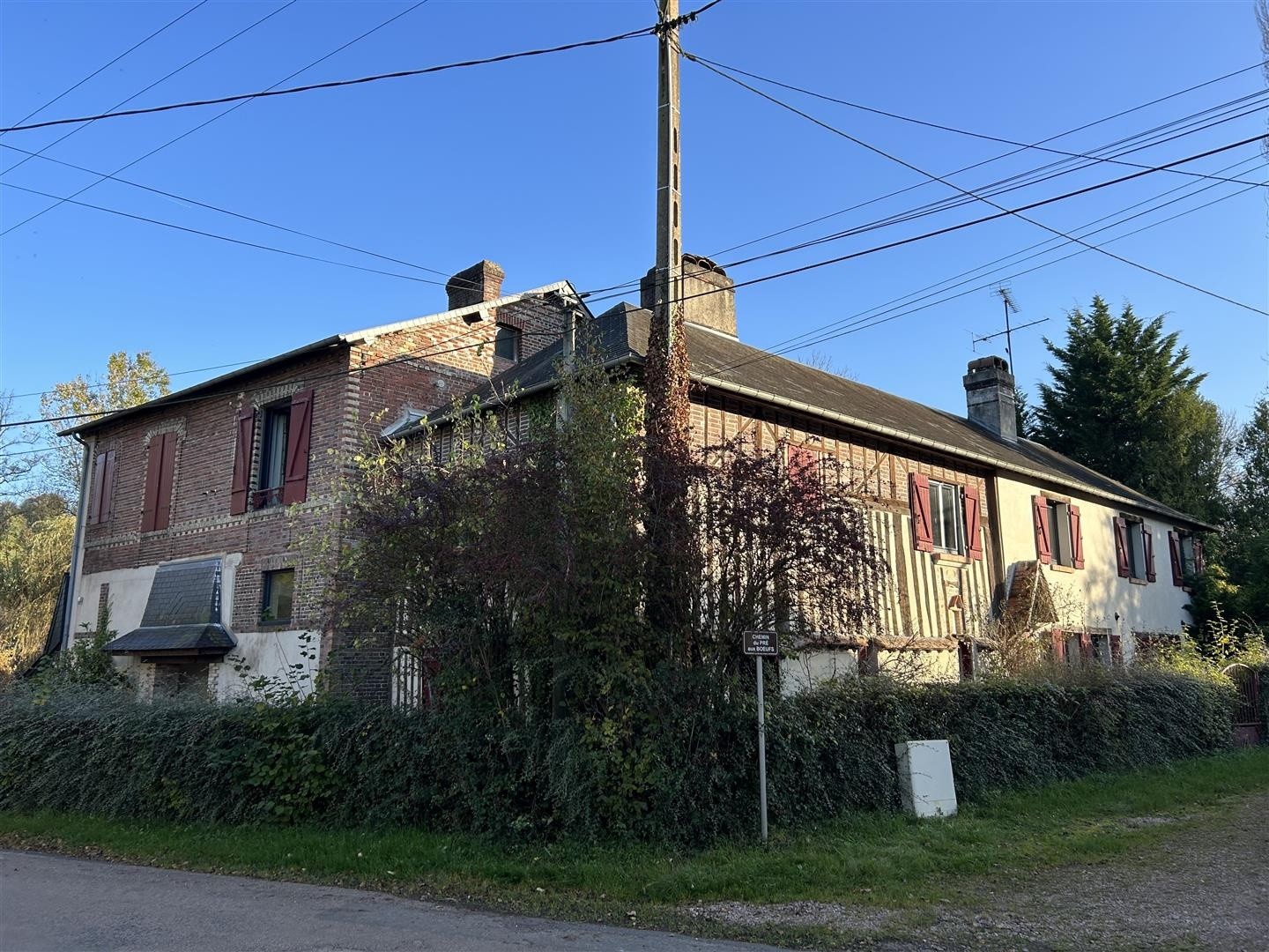 Maison à vendre à Livarot, 418 m², 10 pièces – photo 1 sur 20