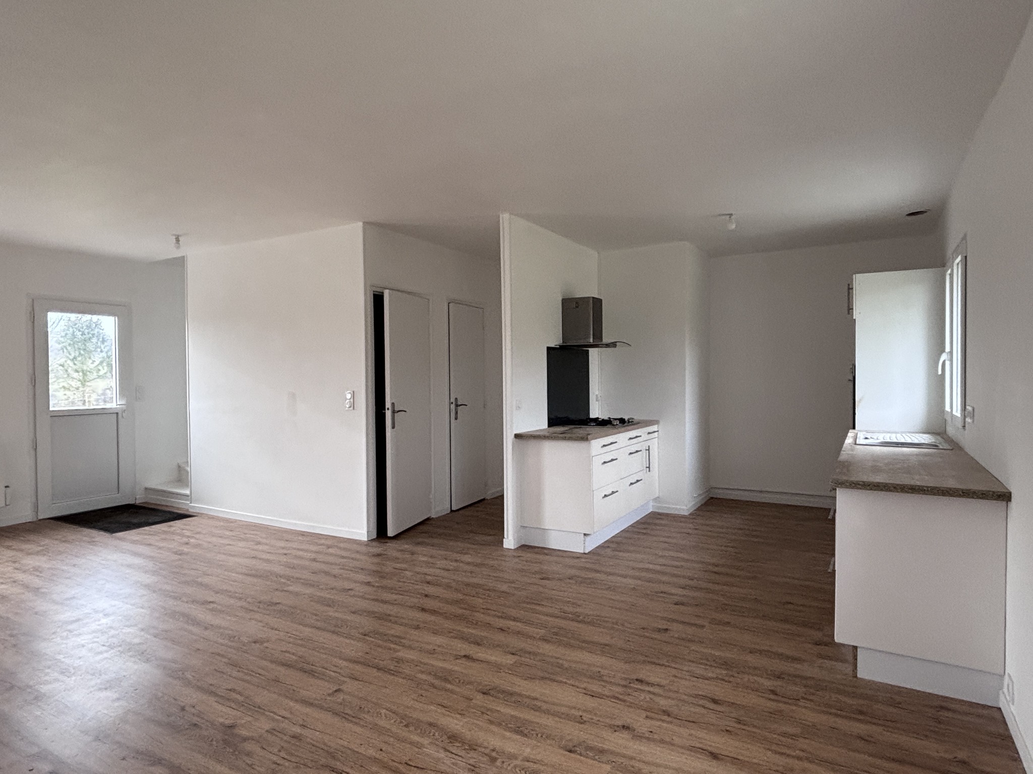 Maison à vendre à Livarot, 73 m², 4 pièces – photo 2 sur 15