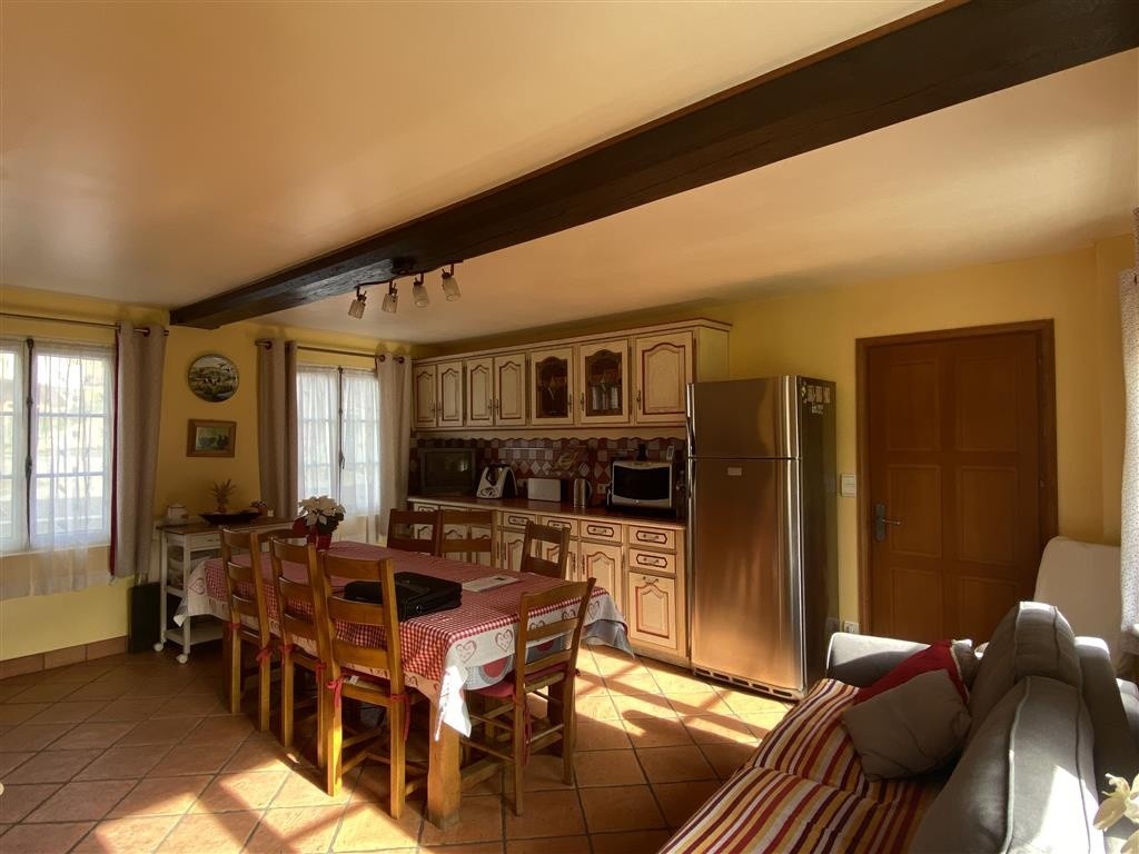 Rare à la vente! L'agence CAZIN IMMOBILIER de VIMOUTIERS vous présente une charmante propriété normande rénové — photo 5