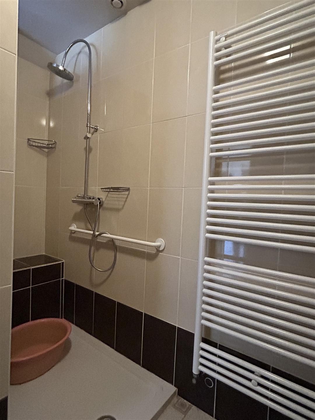 Jolie maison en pierres T4 d'environ 147m2 habitables avec dépendance annexe sur un terrain de 7910m2 avec her — photo 10