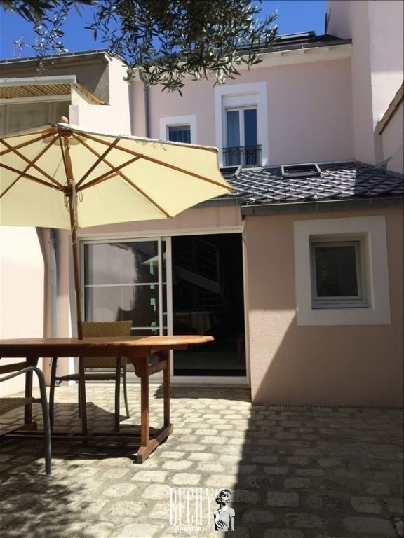 Maison à vendre à Les sables d olonne, 135 m², 135 pièces – photo 1 sur 7