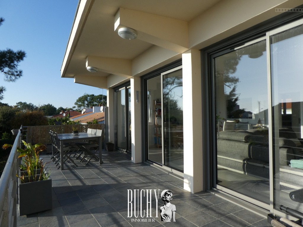 Maison à vendre à Chateau d olonne, 148 m², 5 pièces – photo 1 sur 12