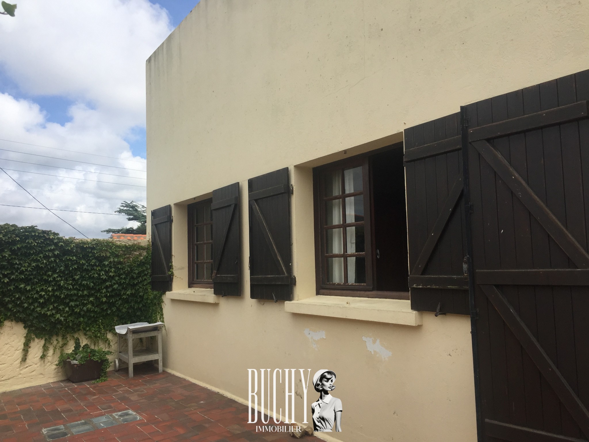 Maison à vendre à Les sables d olonne, 169 m², 6 pièces – photo 1 sur 6
