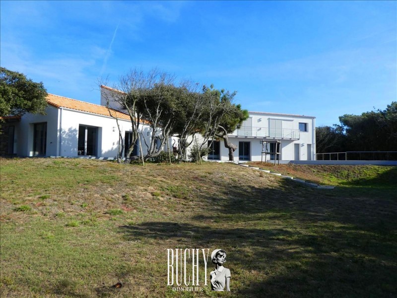 Maison à vendre à Chateau d olonne, 270 m², 8 pièces – photo 2 sur 6