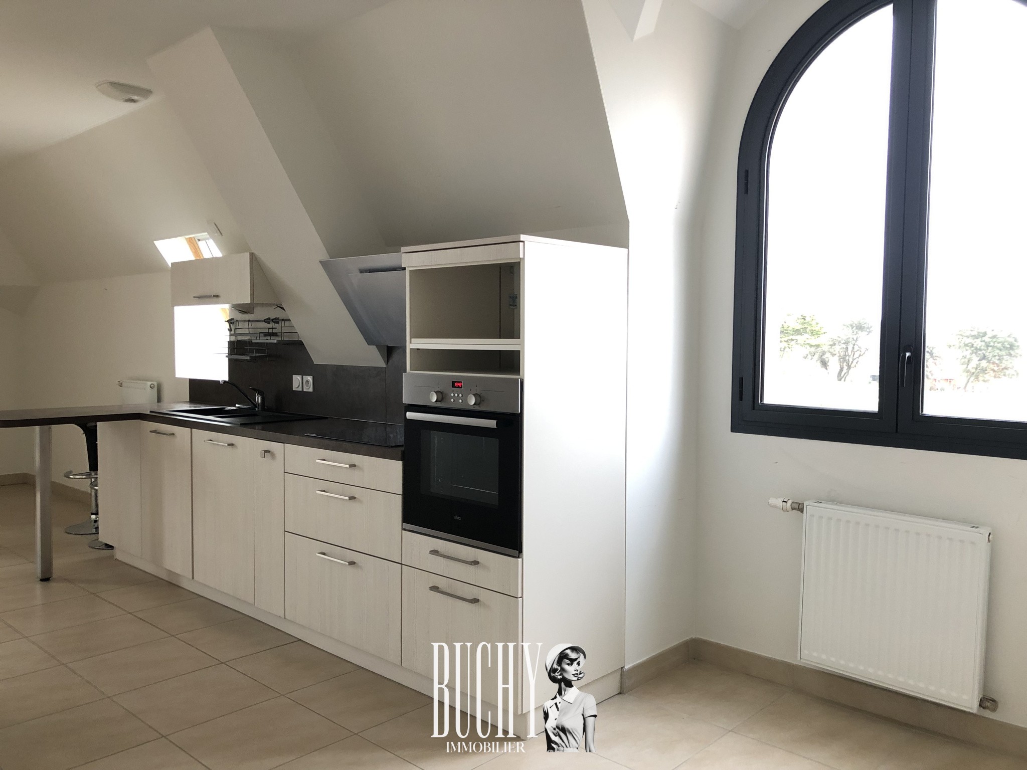 Appartement à vendre à Les sables d olonne, 937 m², 2 pièces – photo 2 sur 5