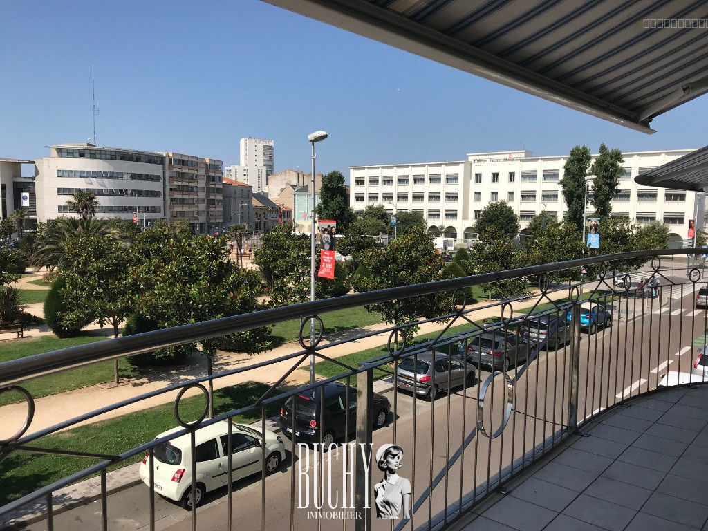 Appartement à vendre à Les sables d olonne, 74 m², 3 pièces – photo 1 sur 6