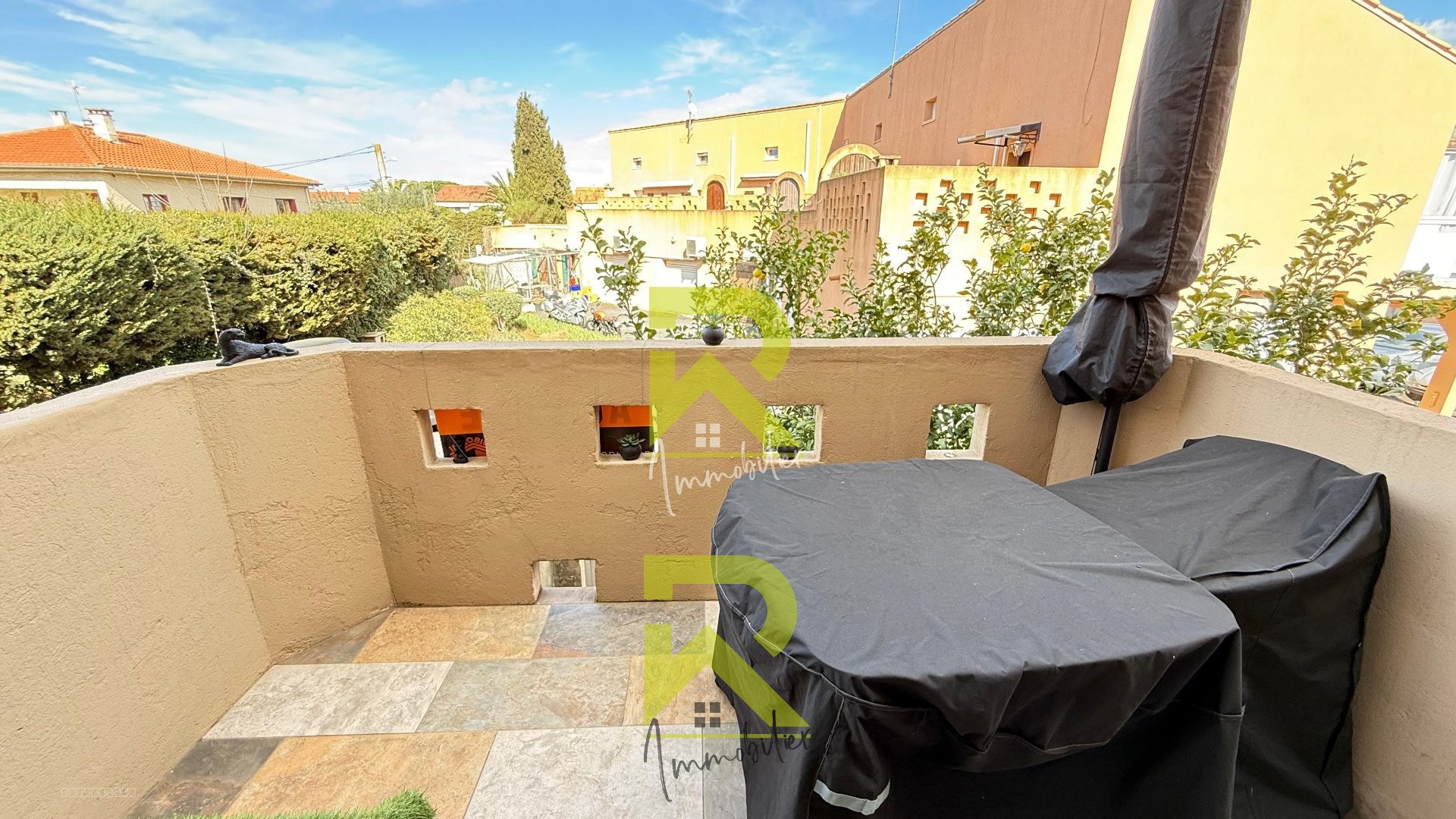 Appartement à vendre à Agde, 104 m², 1 pièce – photo 2 sur 13