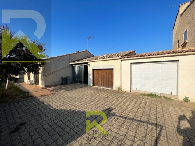 Maison à vendre à Florensac, 500 m², 4 pièces – photo 1 sur 8