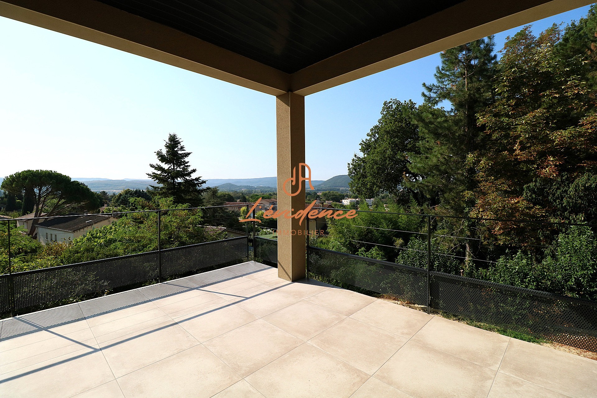 Villa à vendre à Montboucher sur jabron, 135 m², 5 pièces – photo 2 sur 15