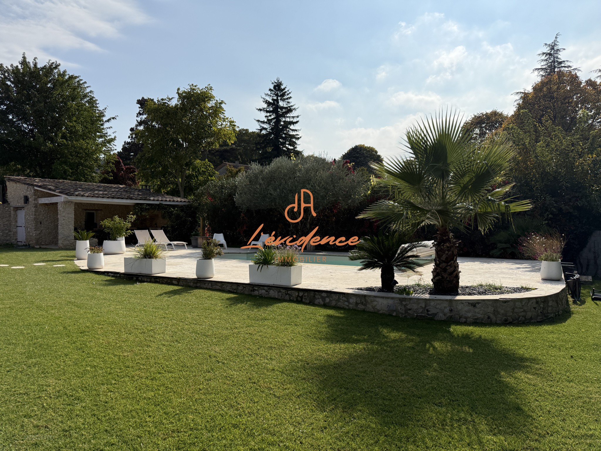 Villa à vendre à Chateauneuf du rhone, 152 m², 5 pièces – photo 2 sur 14