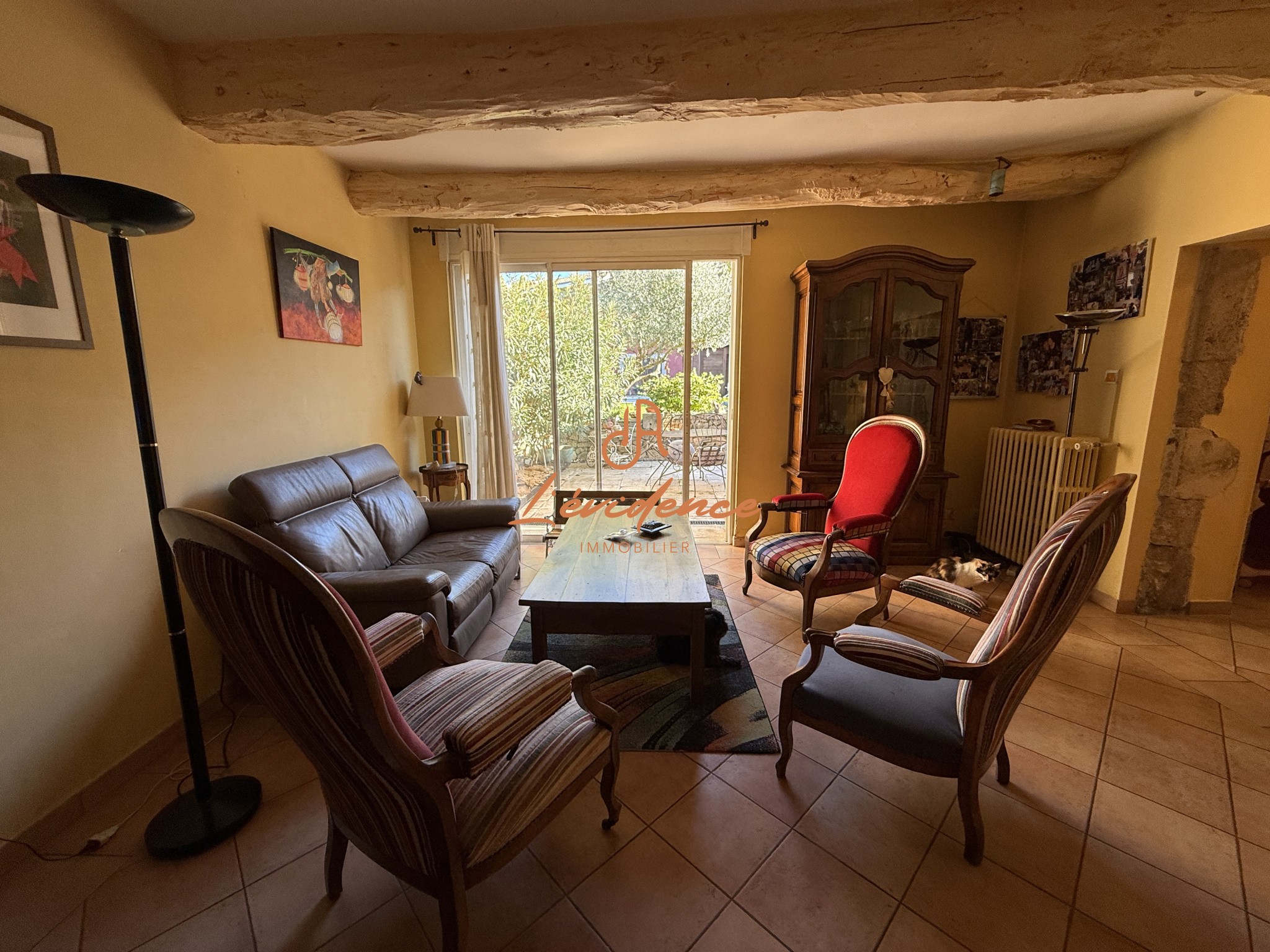 Bien immobilier à vendre à Chateauneuf du rhone, 174,2 m², 6 pièces – photo 3 sur 8