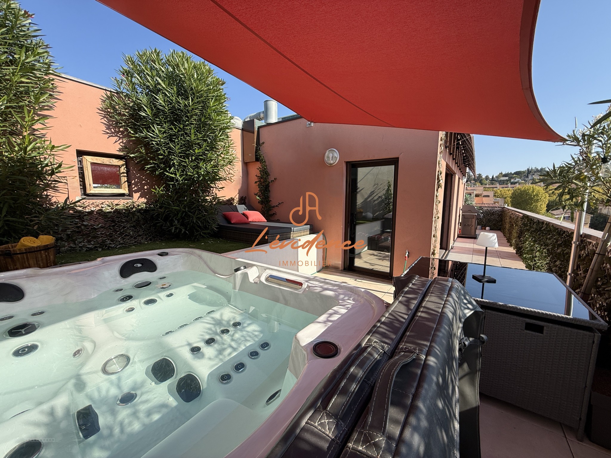 Appartement à vendre à Montelimar, 103,79 m², 4 pièces – photo 2 sur 10