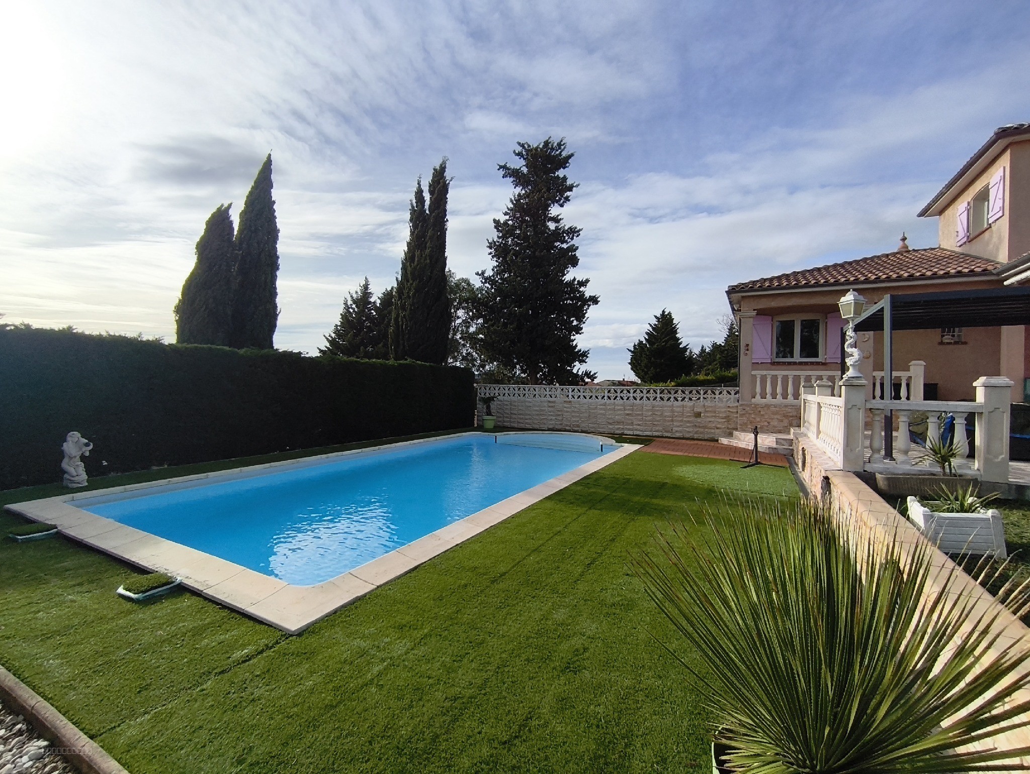 Belle maison avec piscine et grand jardin — photo 2
