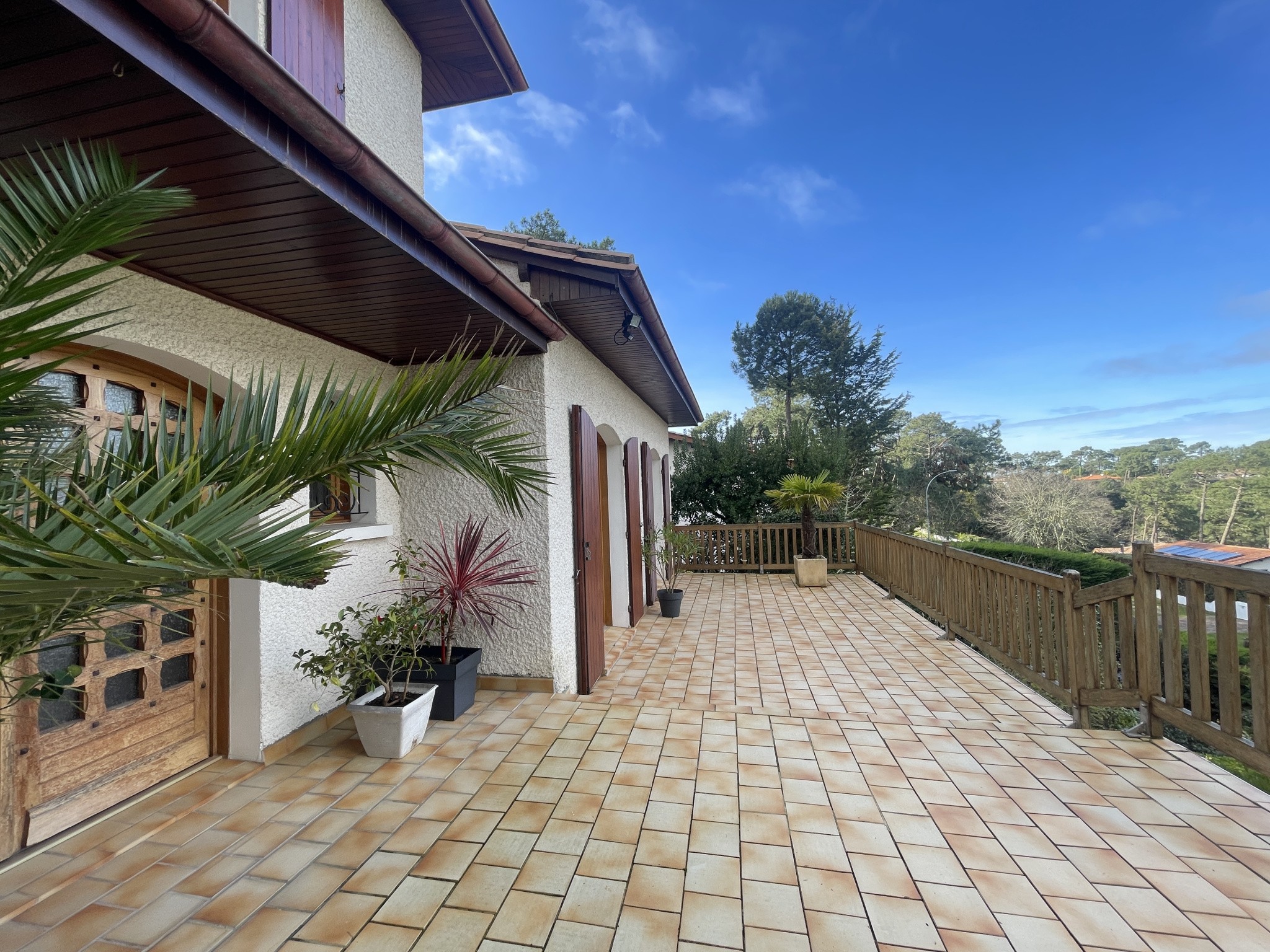 Villa à vendre à Pyla sur mer, 28 m², 7 pièces – photo 1 sur 12