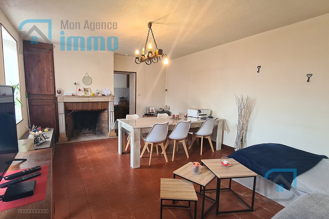 Maison à vendre à Reuilly, 700 m², 4 pièces – photo 2 sur 10